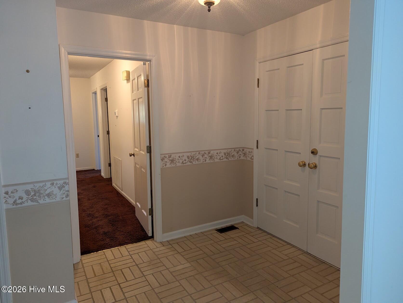 218 Longmeadow Road Property Photo 7