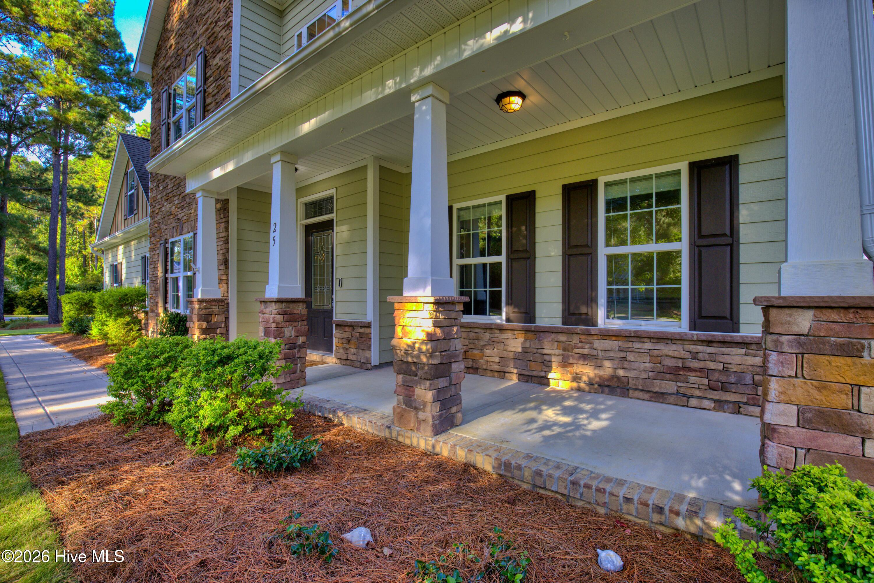 25 Aster Place Property Photo 5