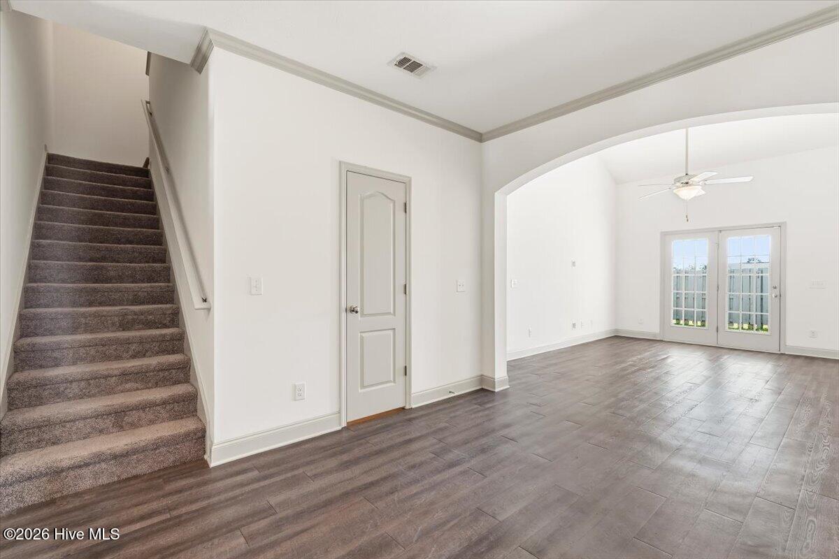 710 Buddy Court Property Photo 7