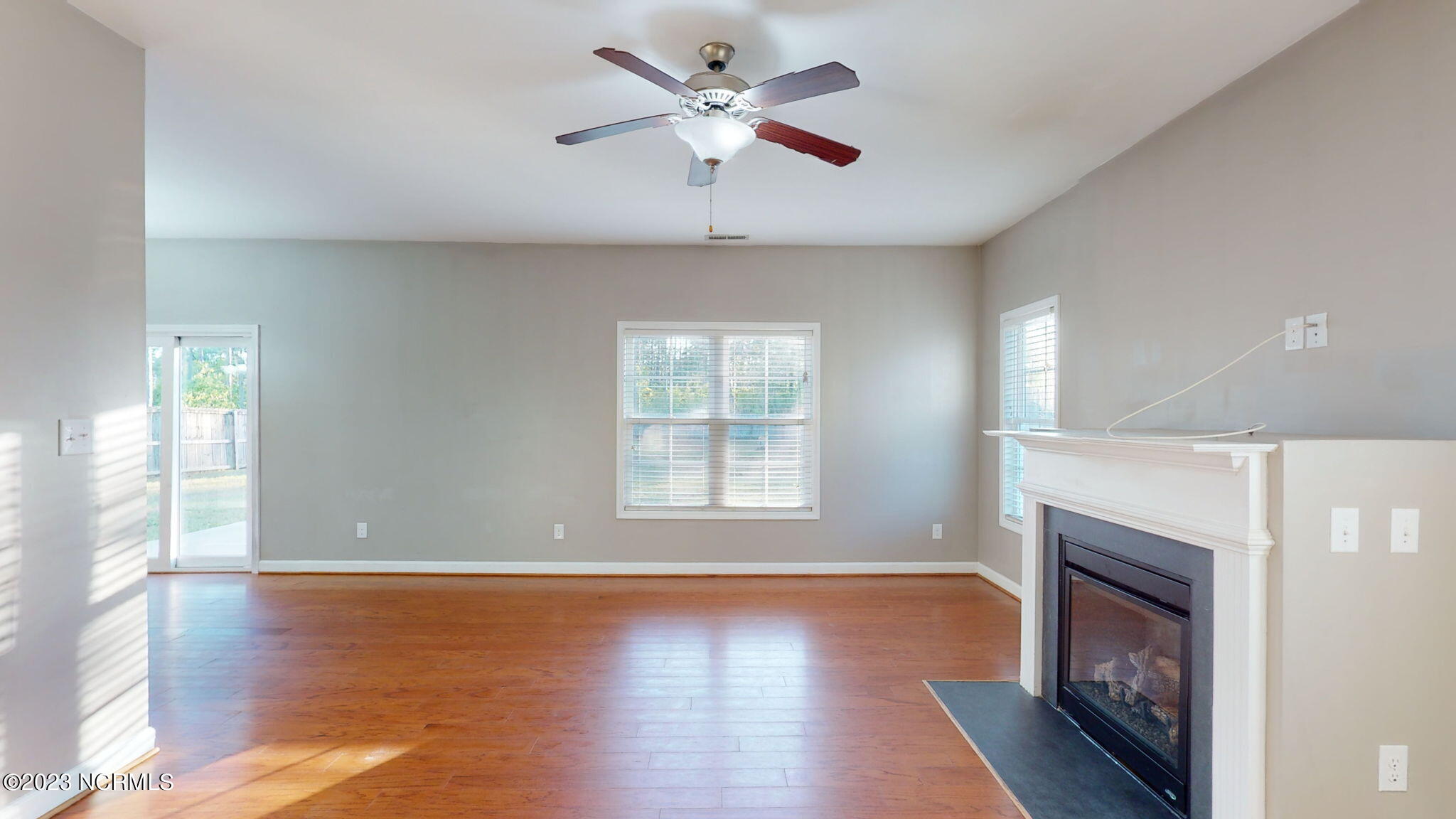 319 Inverness Drive Property Photo 10