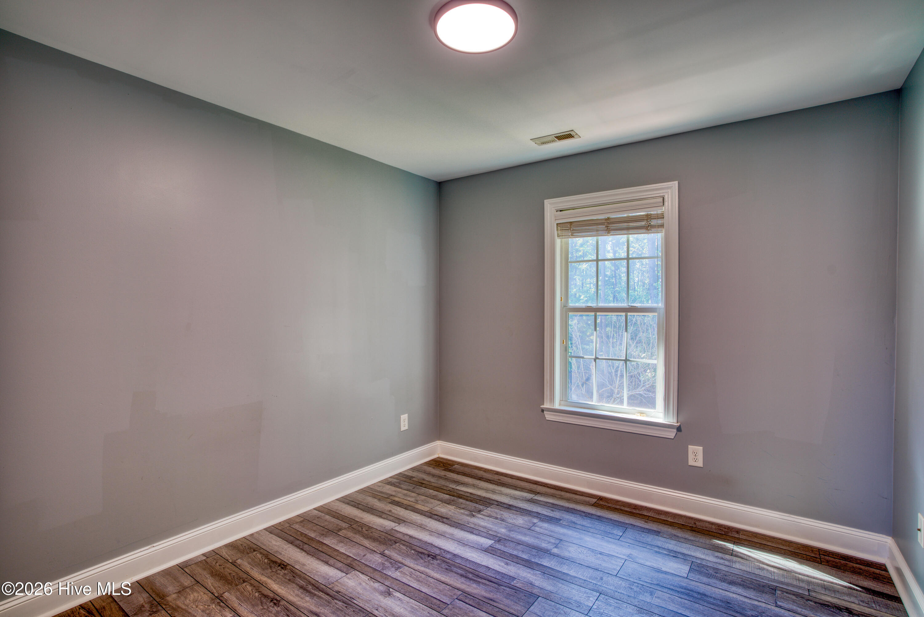 112 Sparkling Brook Way Property Photo 6