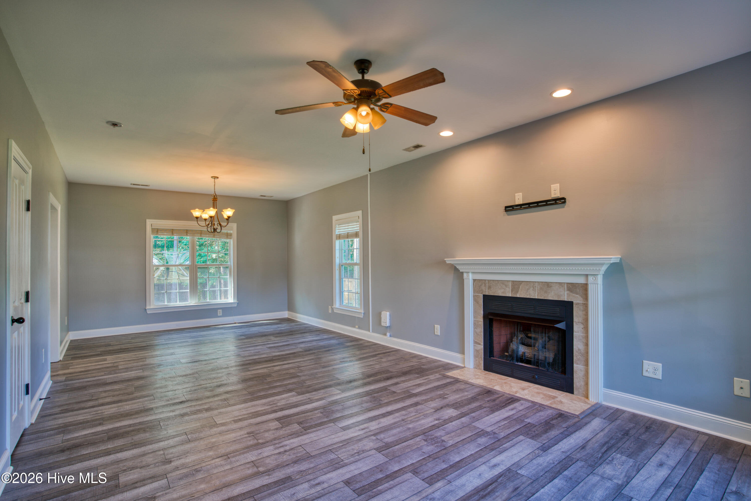 112 Sparkling Brook Way Property Photo 15