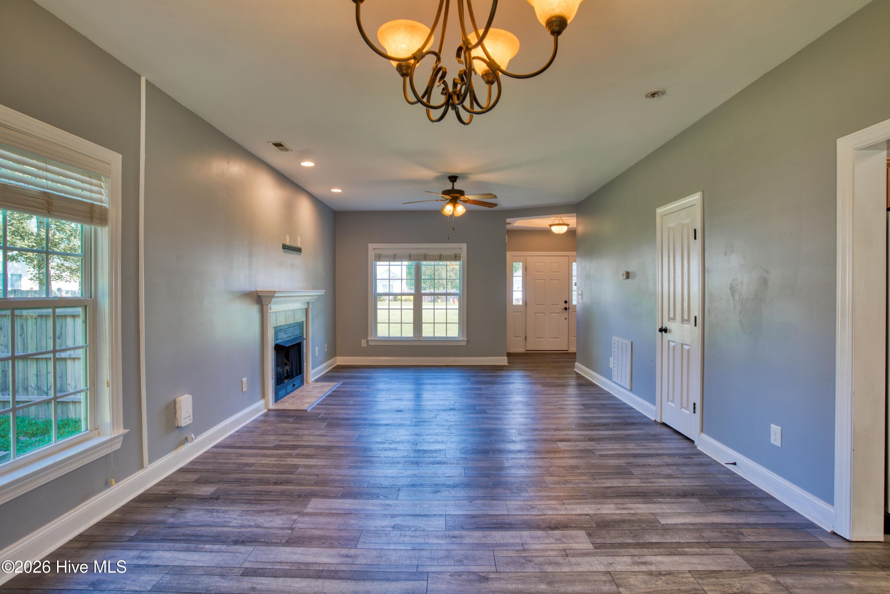 112 Sparkling Brook Way Property Photo 18