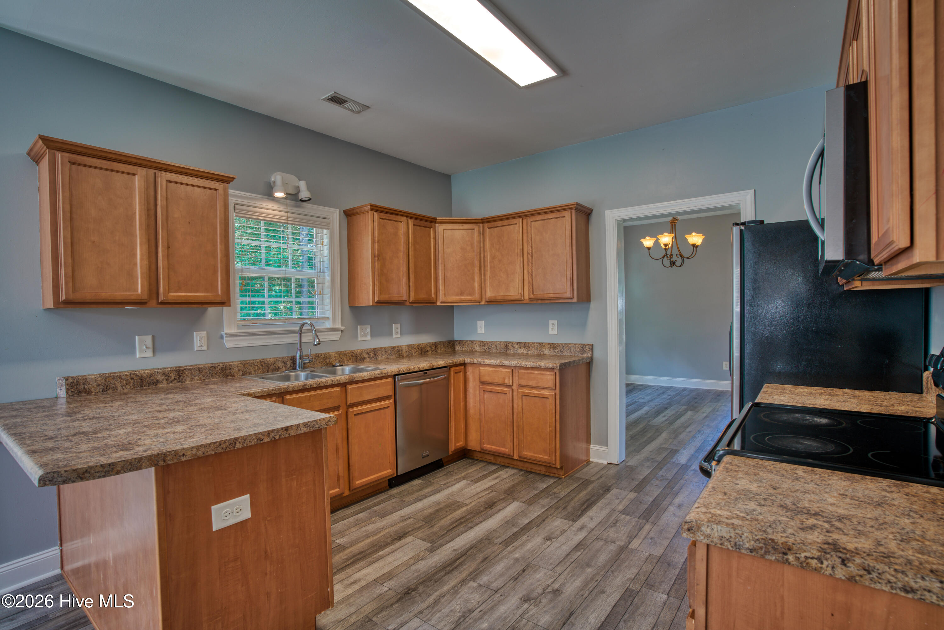112 Sparkling Brook Way Property Photo 23