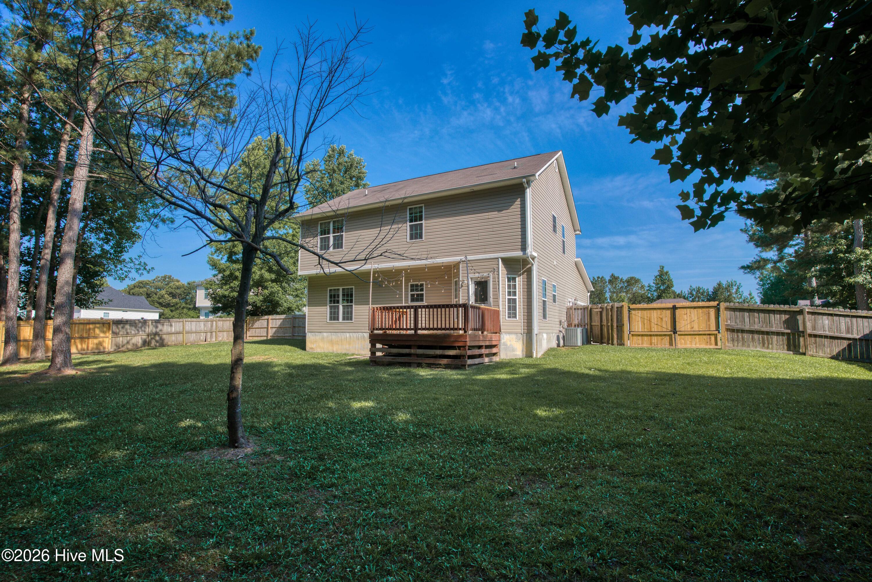 112 Sparkling Brook Way Property Photo 30