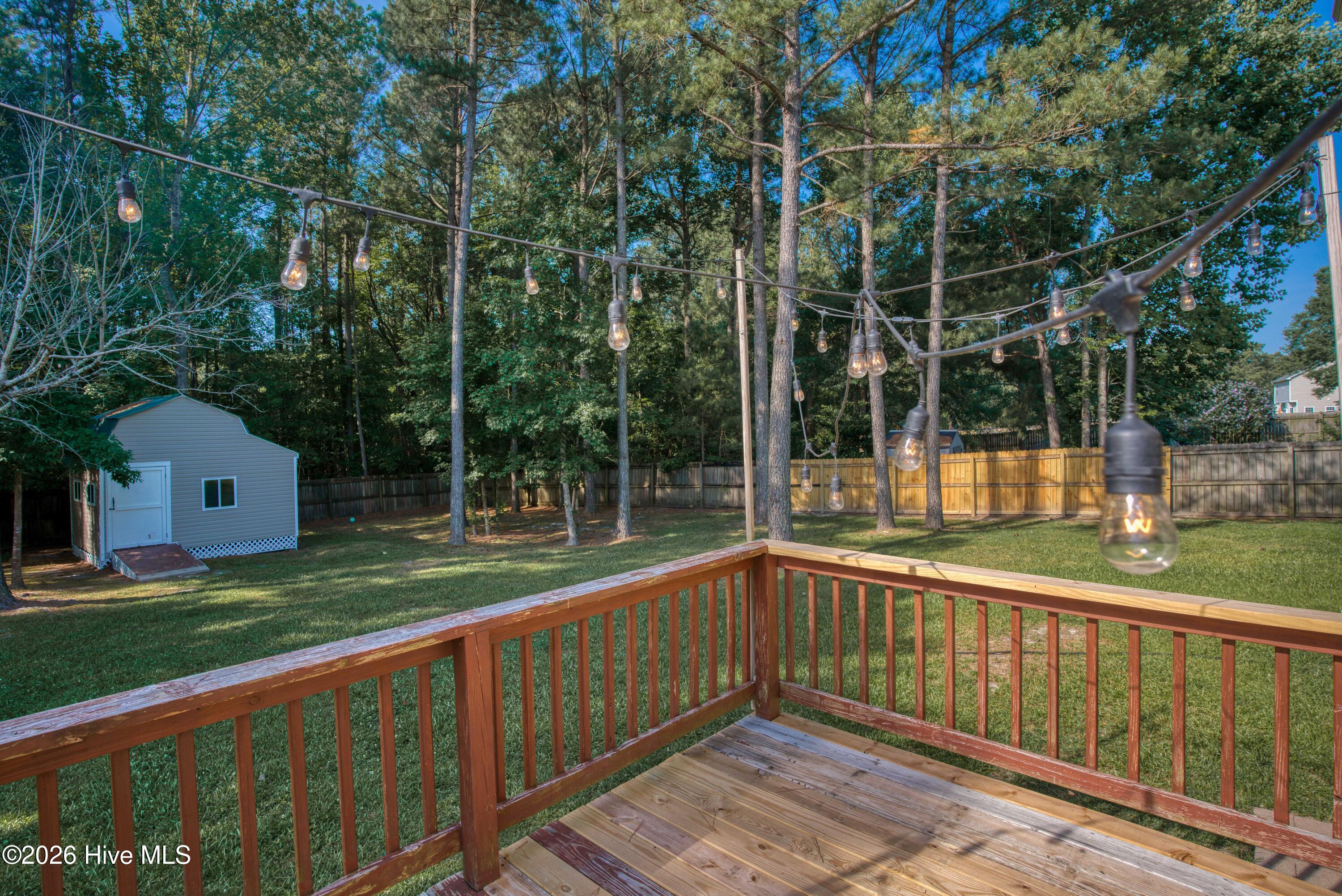 112 Sparkling Brook Way Property Photo 35