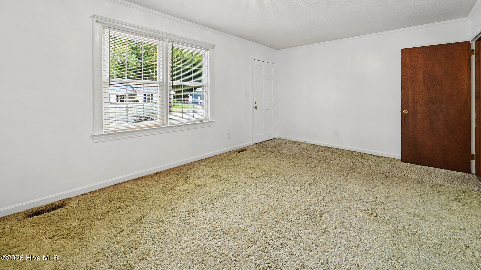 111 Belmont Drive Property Photo 7