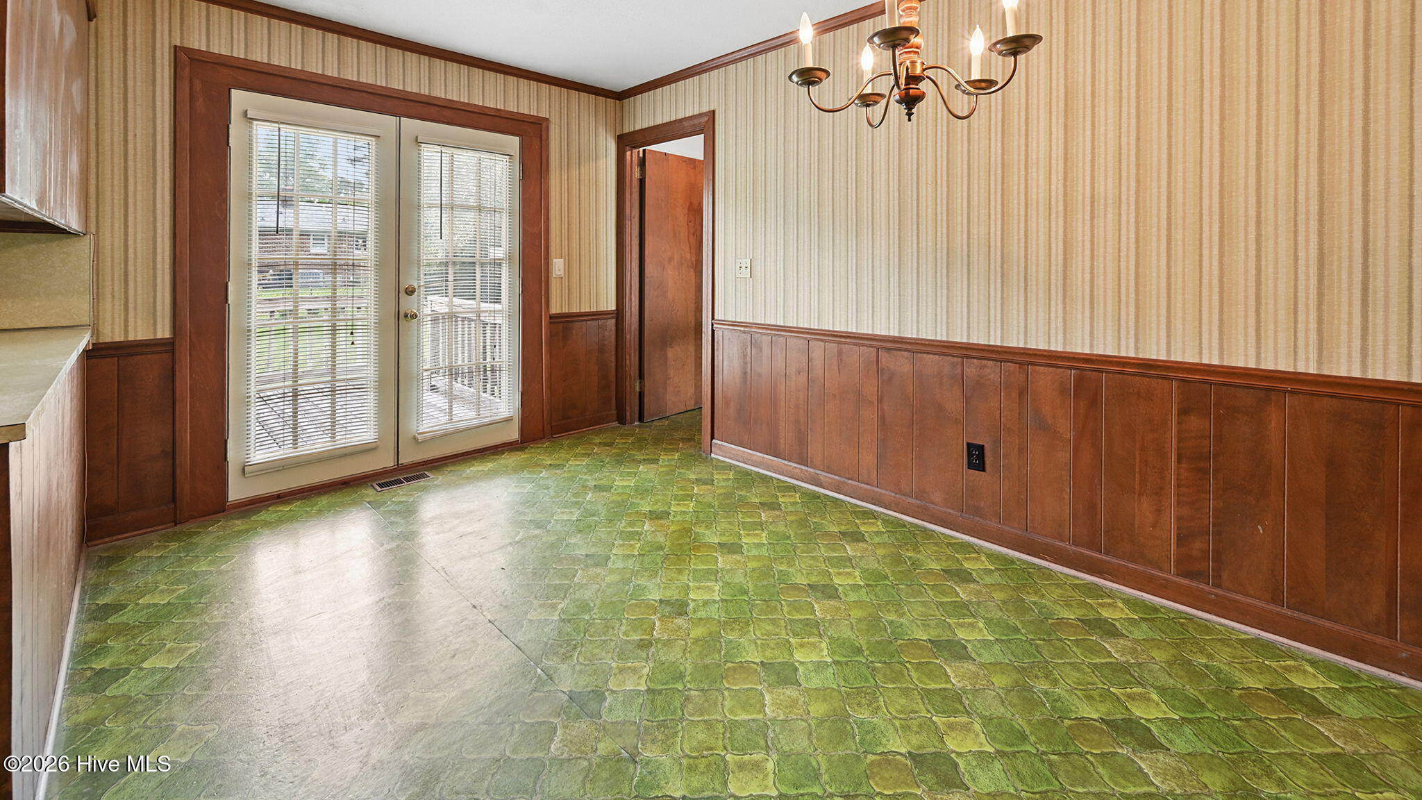 111 Belmont Drive Property Photo 18