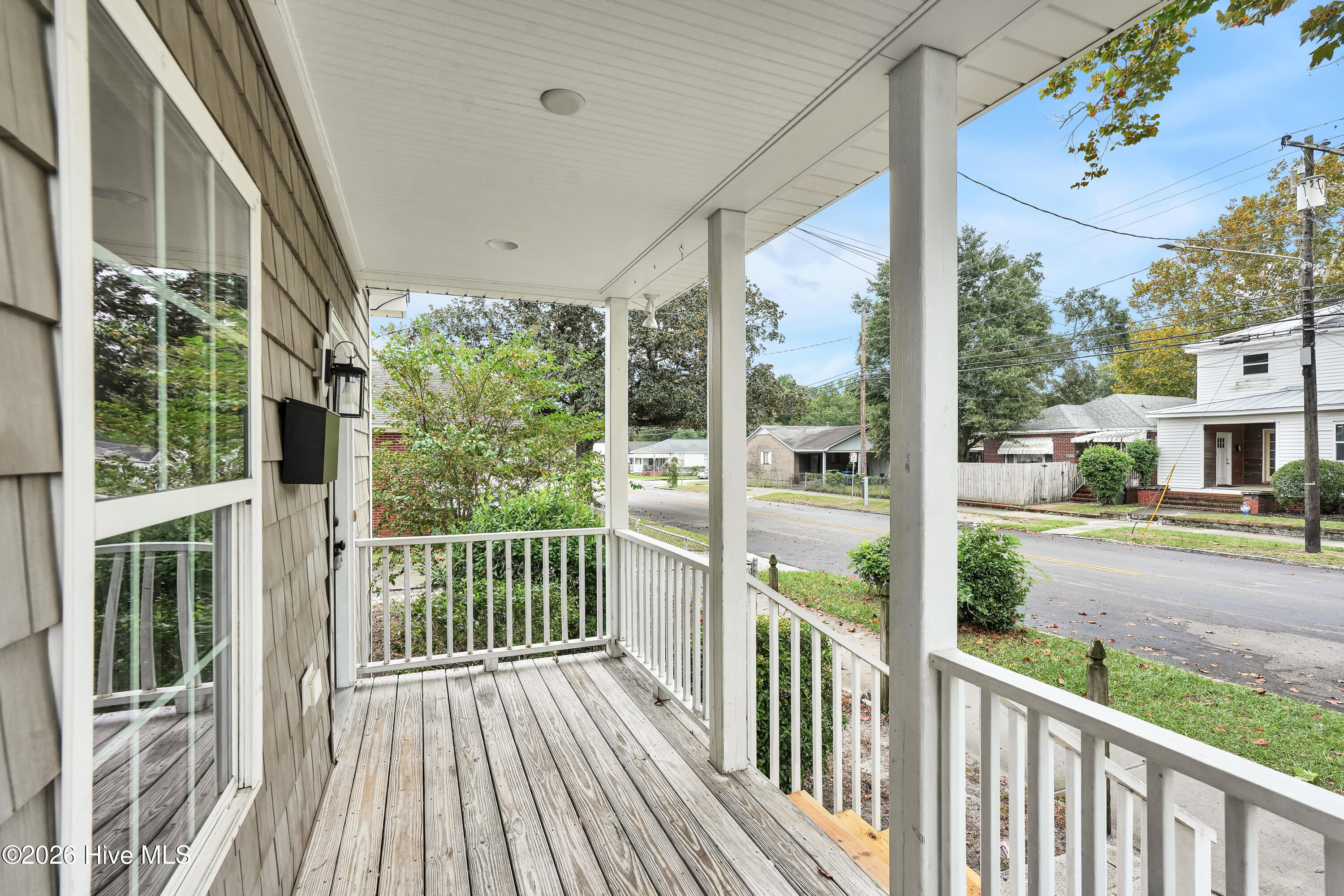 1111 Dock Street Property Photo 3