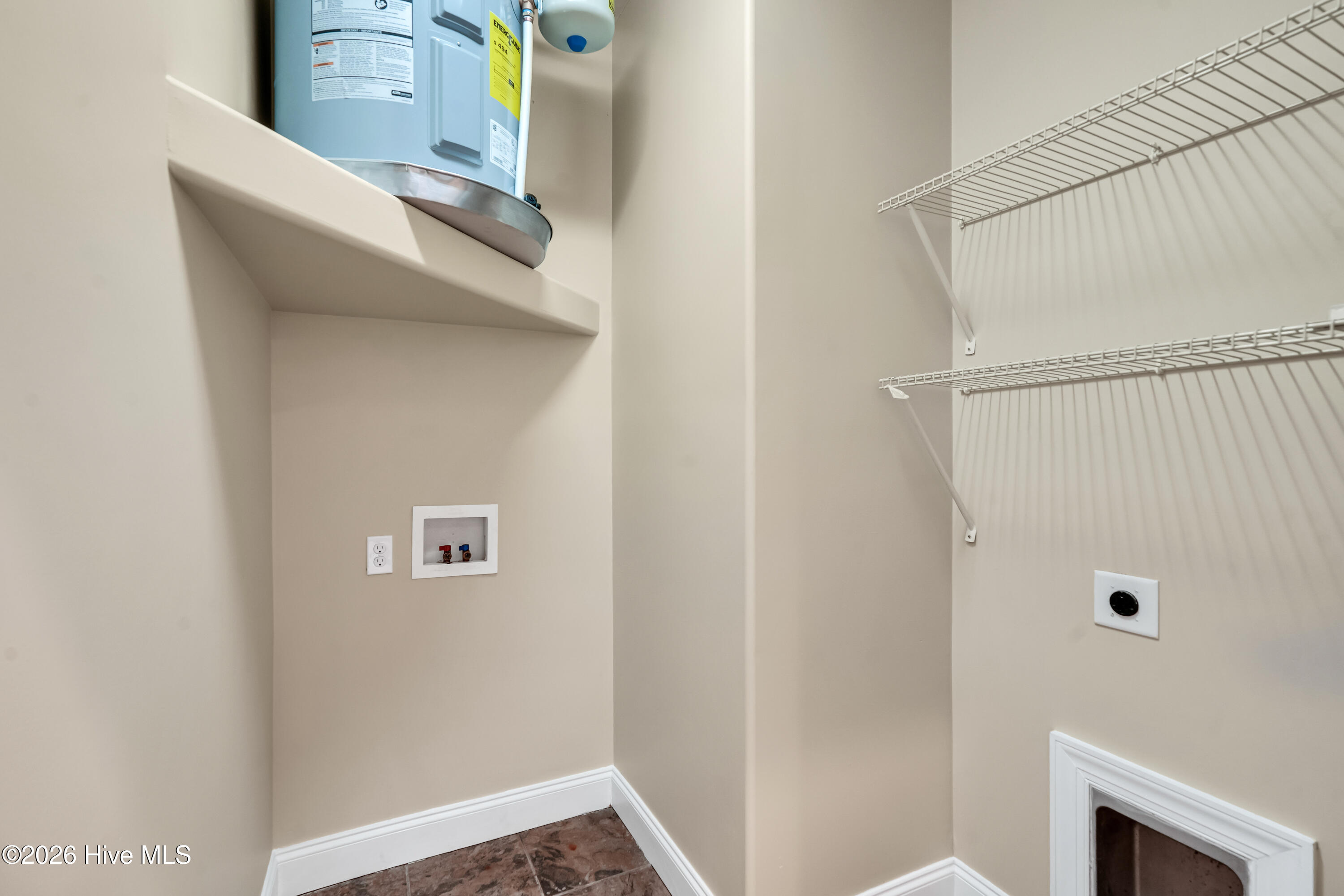 1111 Dock Street Property Photo 20