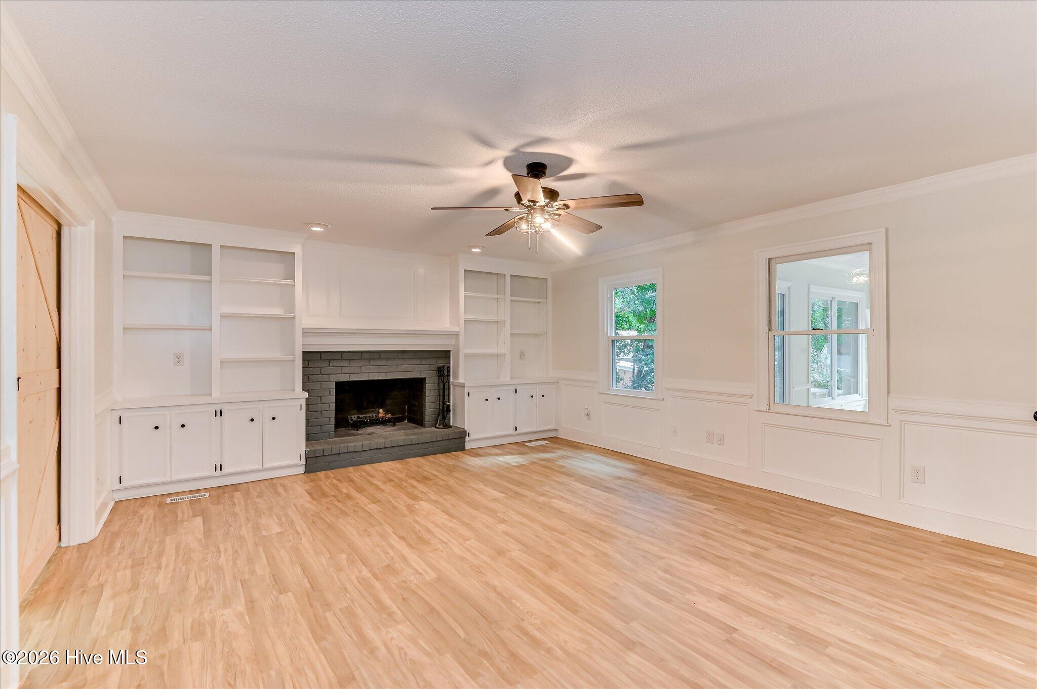 540 Brandermill Road Property Photo 7