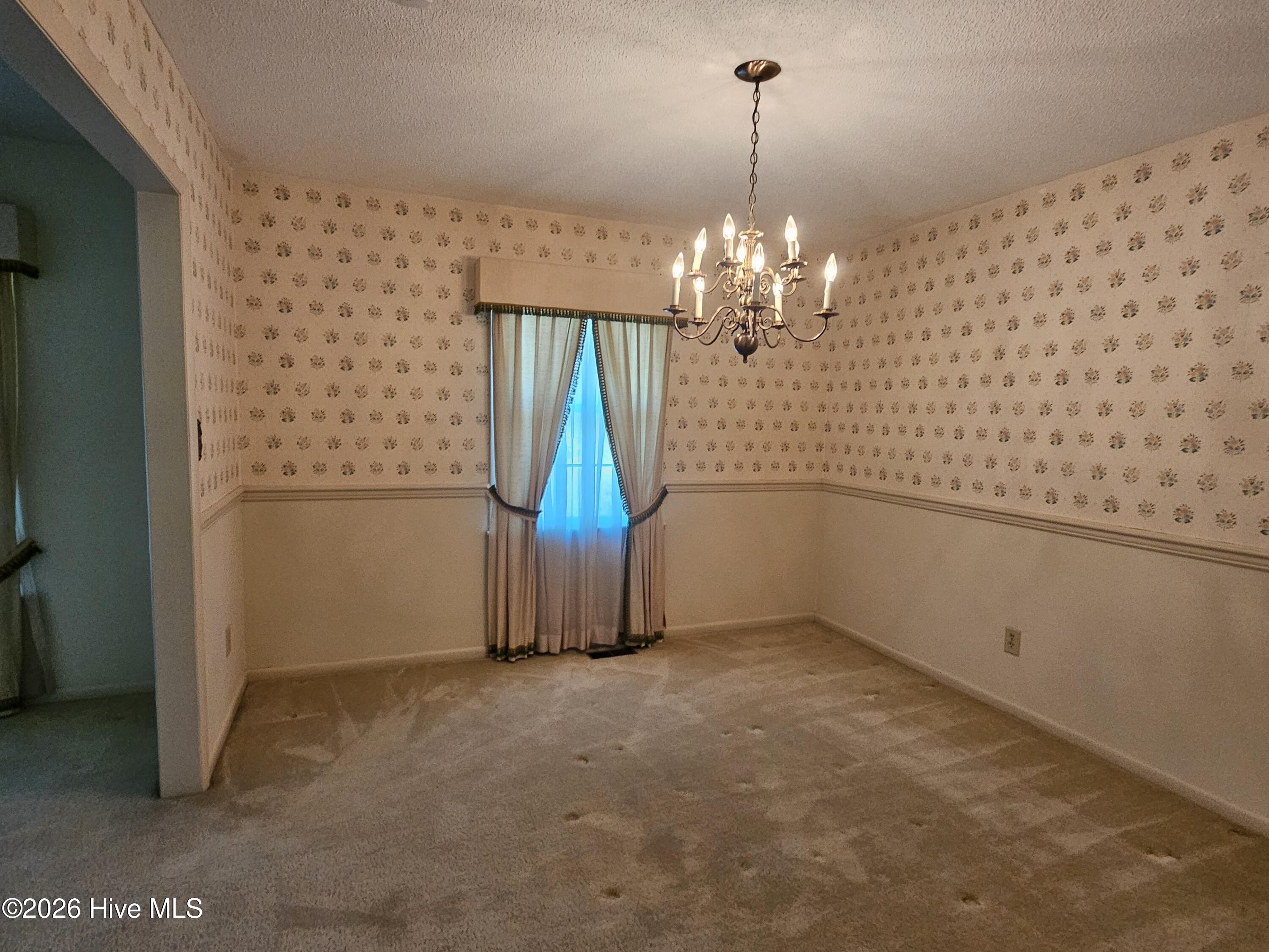 105 Lake Drive Property Photo 10