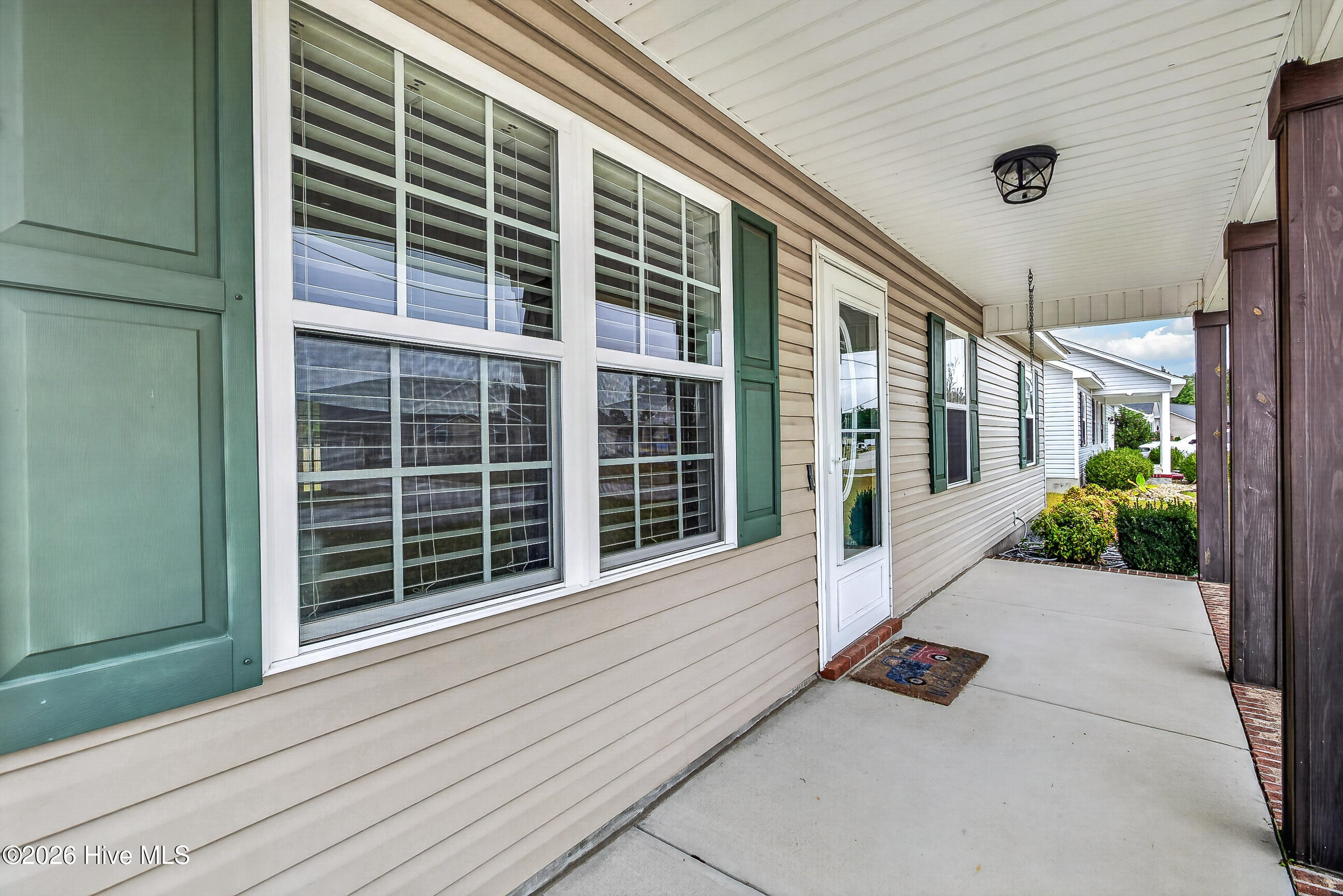 114 Eagle Ridge Drive Property Photo 5