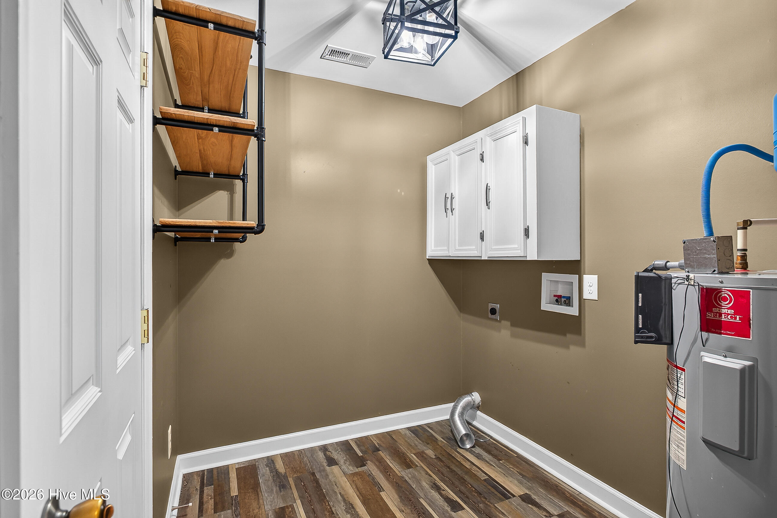 114 Eagle Ridge Drive Property Photo 18