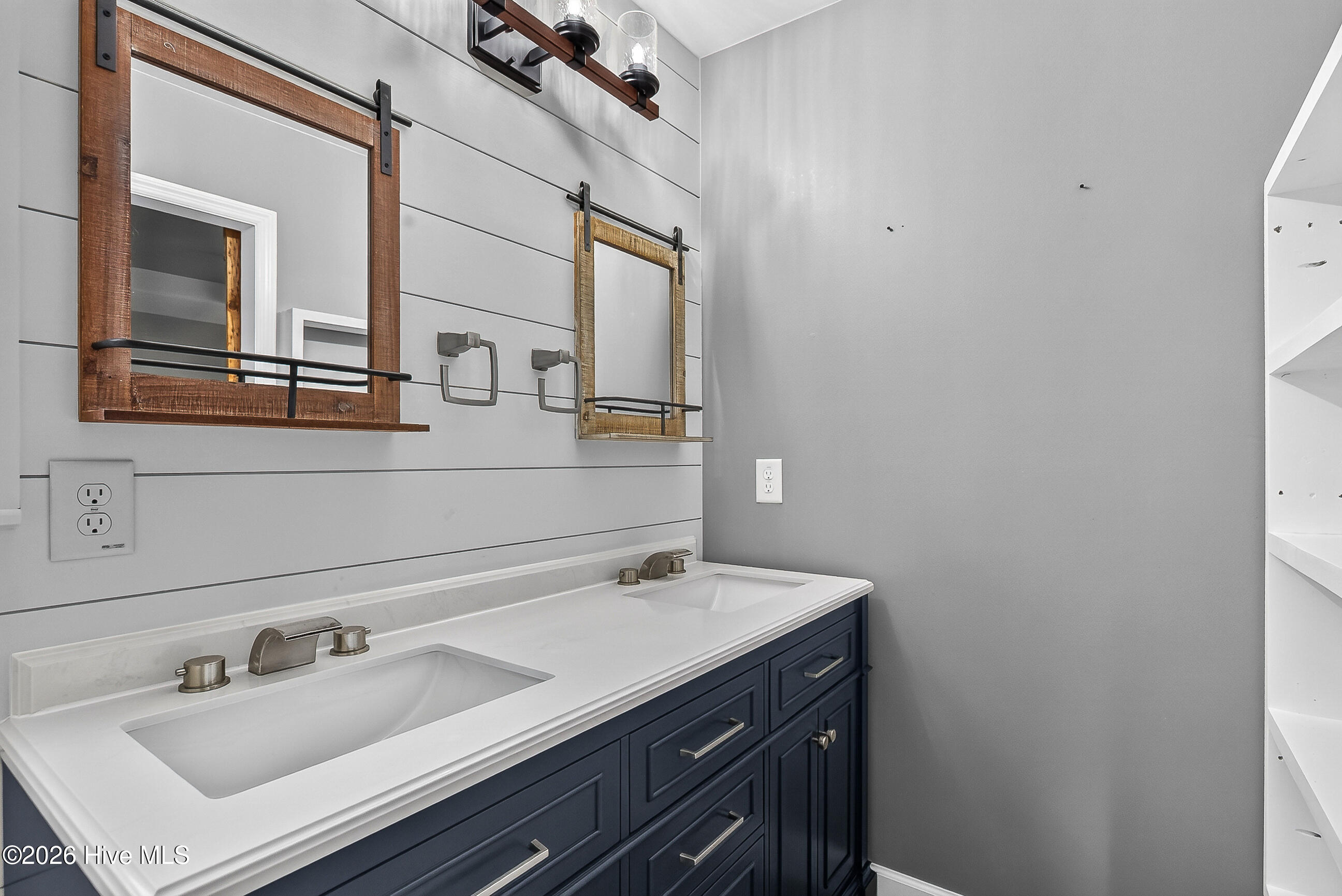 114 Eagle Ridge Drive Property Photo 21