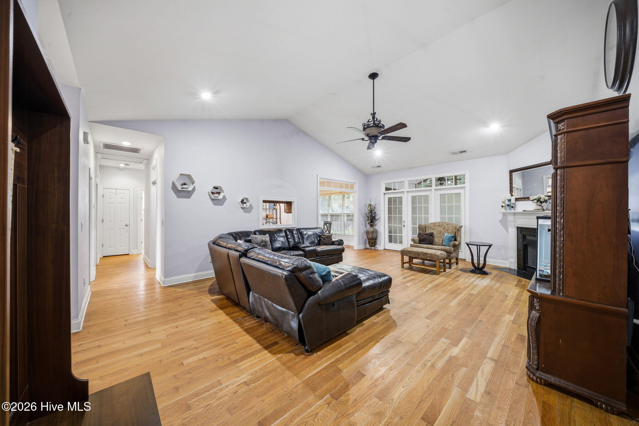 342 Lockerby Lane Property Photo 12