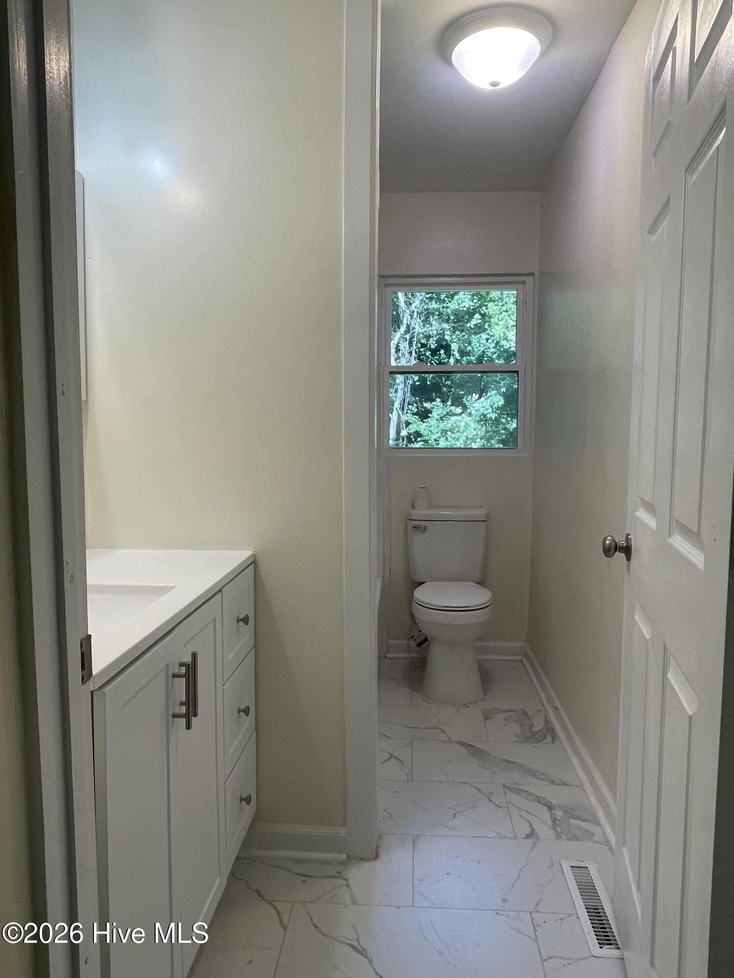 425 Rosa Hill Street Property Photo 8