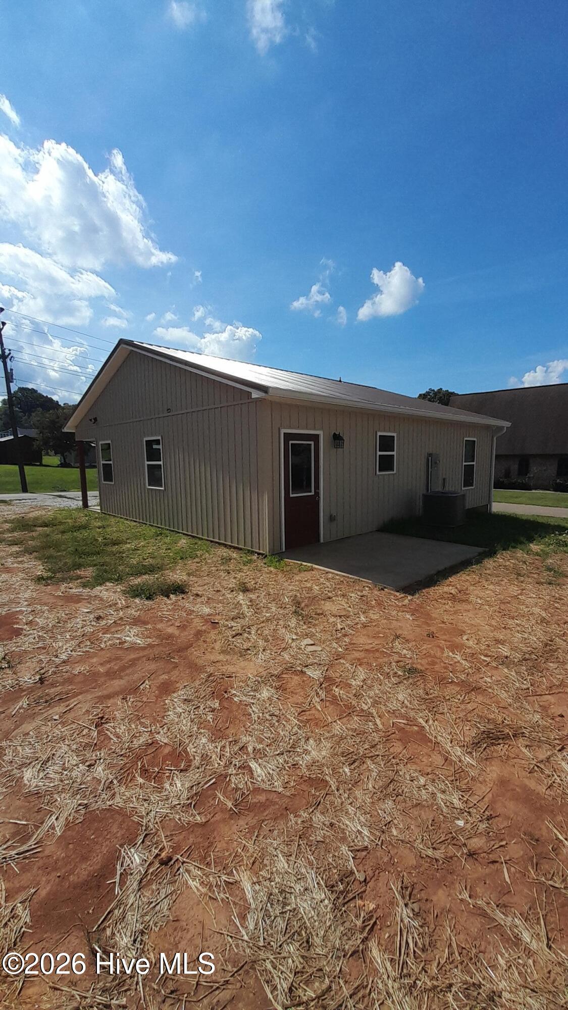 125 Aquone Road Property Photo 2