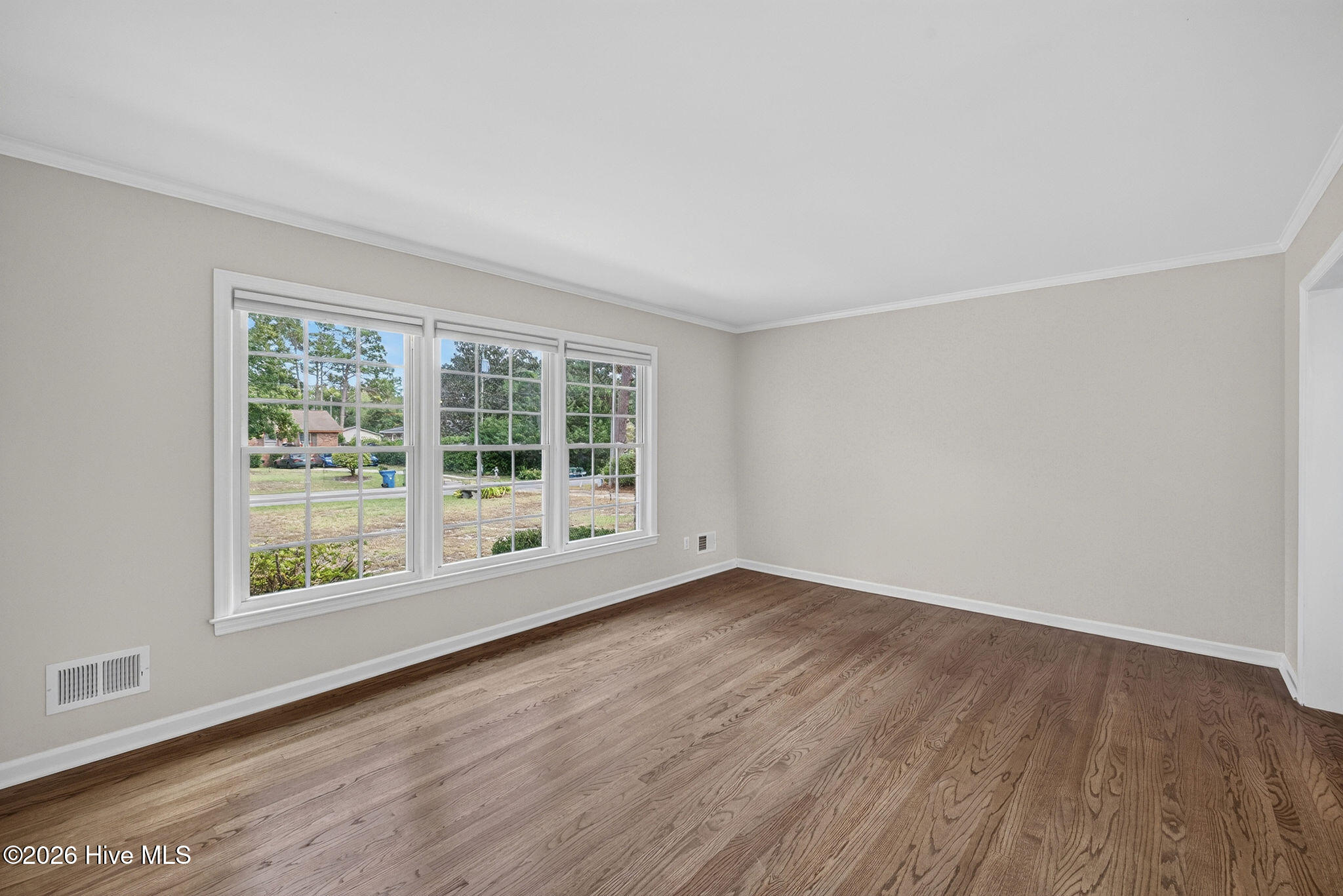 406 Arbor Way Property Photo 10