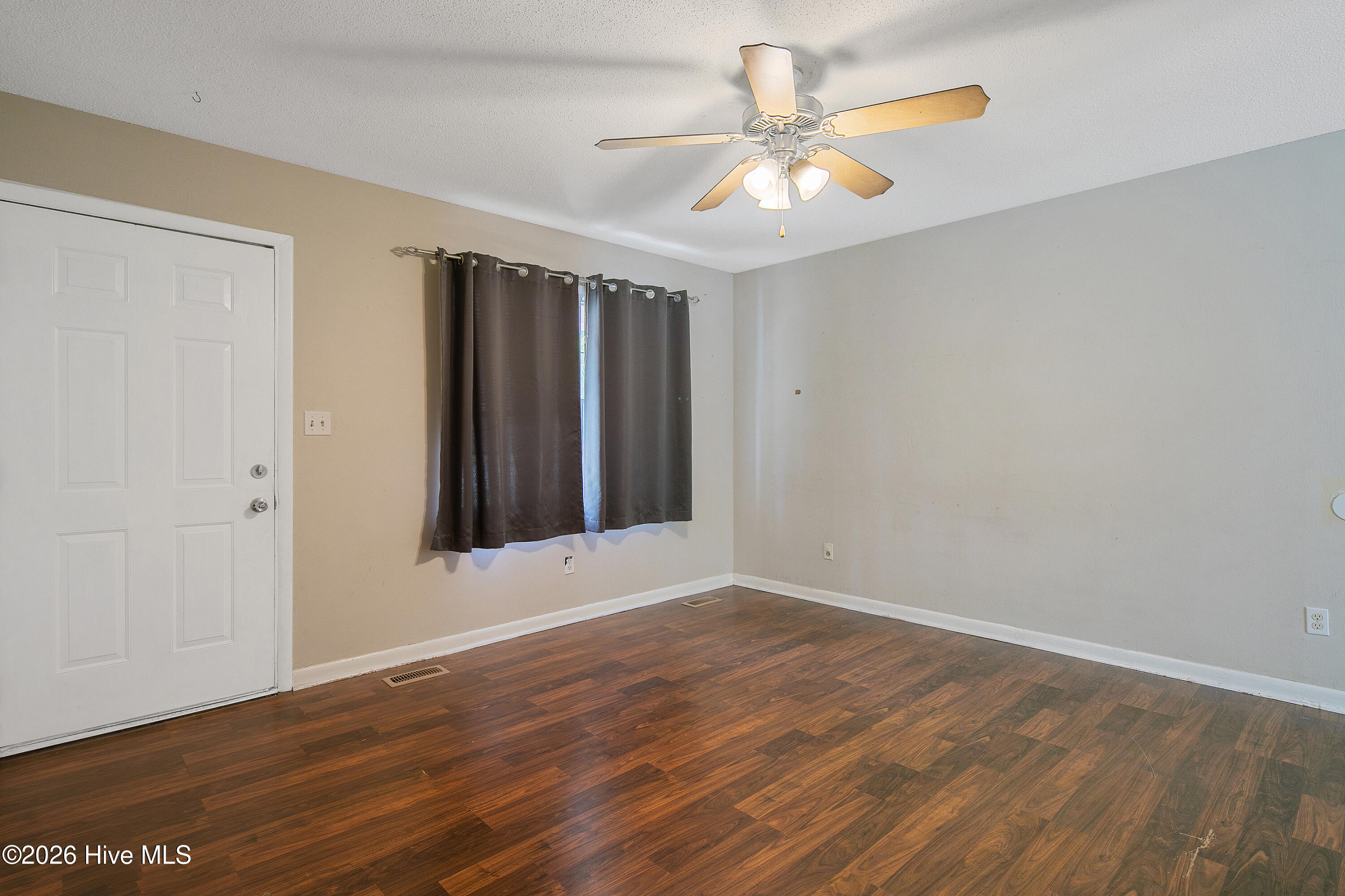 5872 Columbine Road Property Photo 10