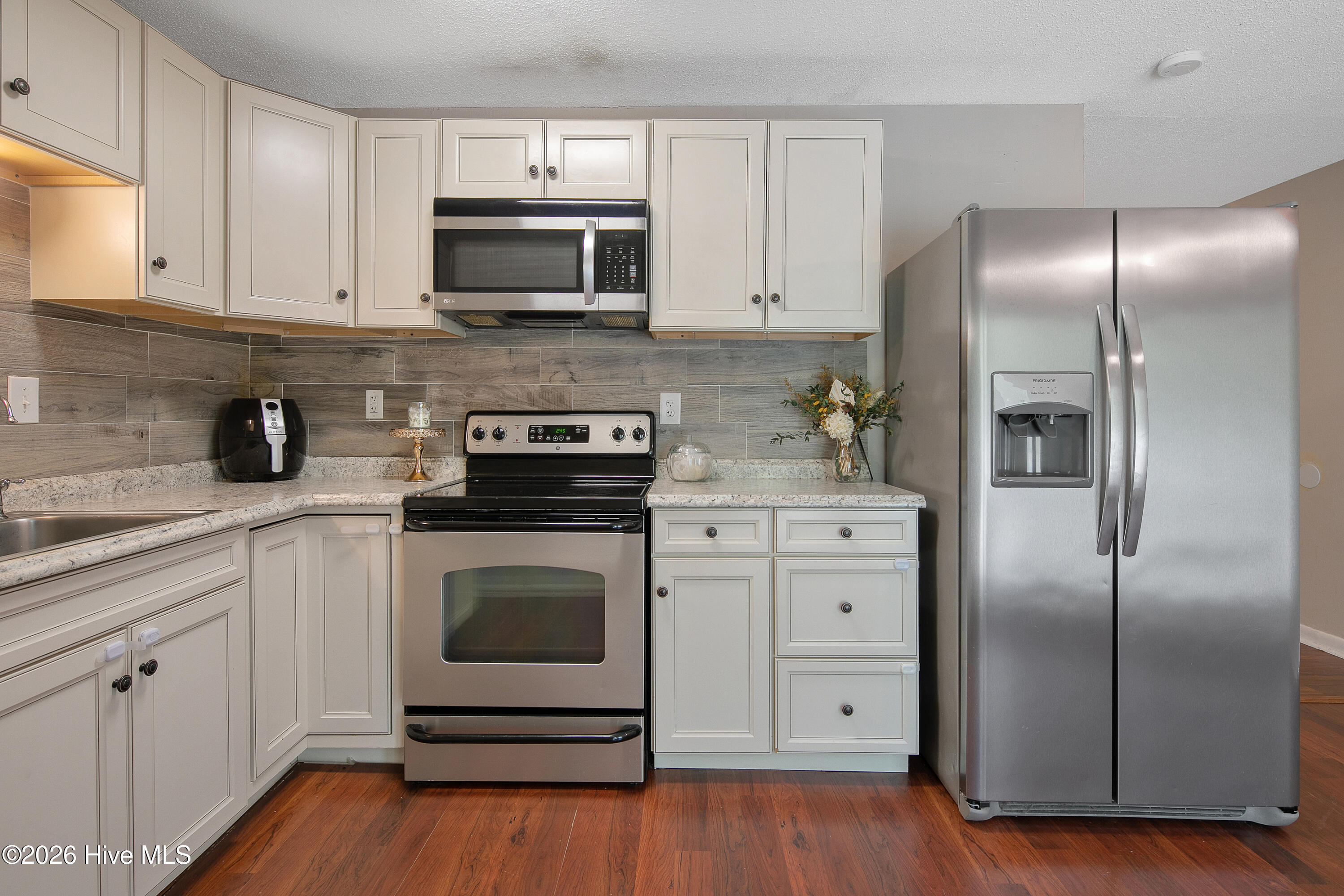 5872 Columbine Road Property Photo 15