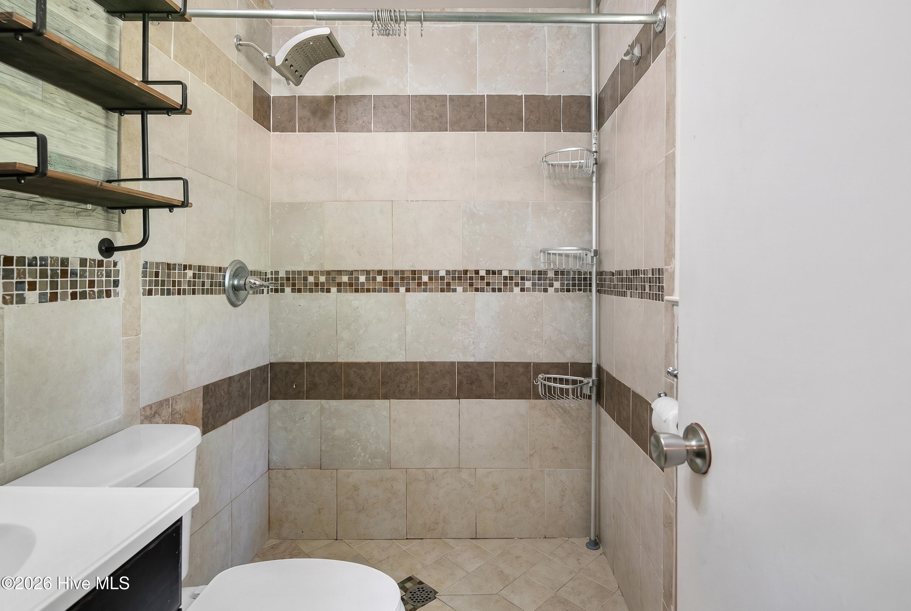 5872 Columbine Road Property Photo 23