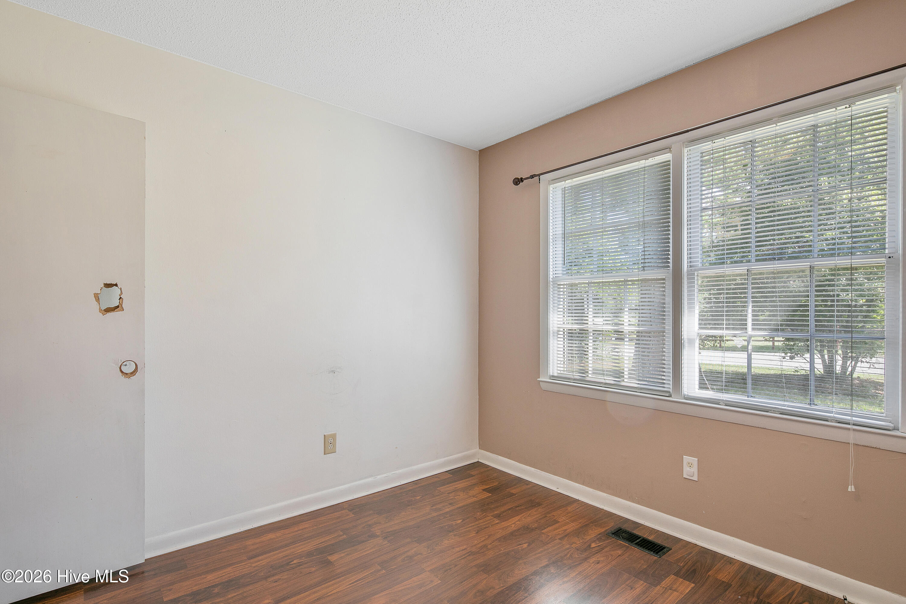 5872 Columbine Road Property Photo 28