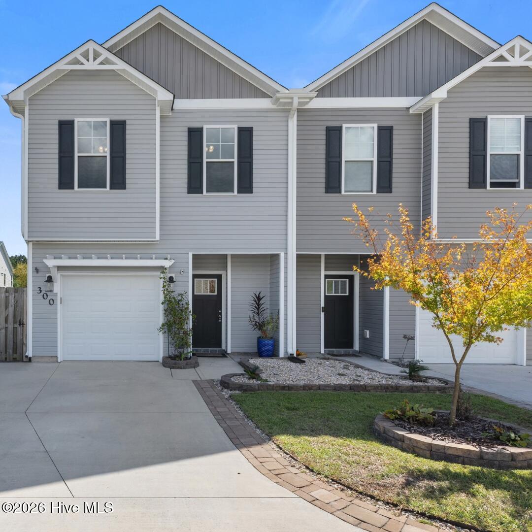 300 Currituck Drive Property Photo 1