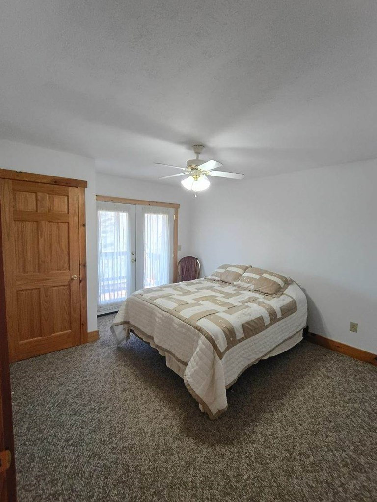 220 Nellie Circle Property Photo 3
