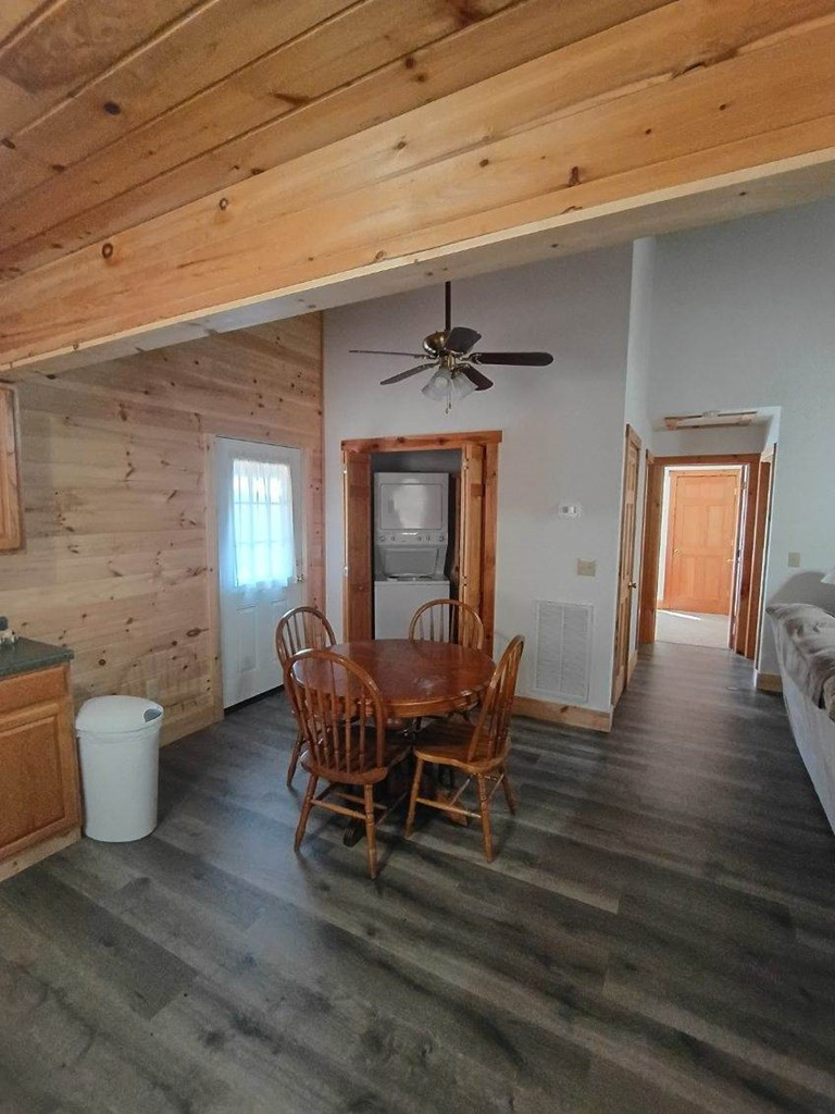 220 Nellie Circle Property Photo 6