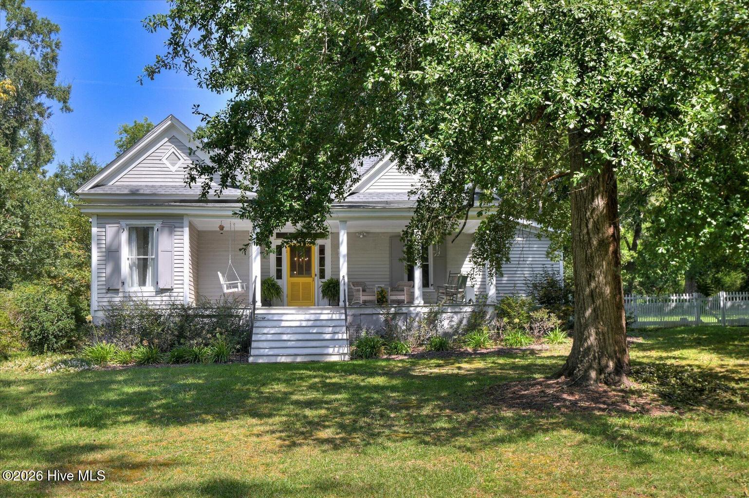 800 Buncombe Street Property Photo 1