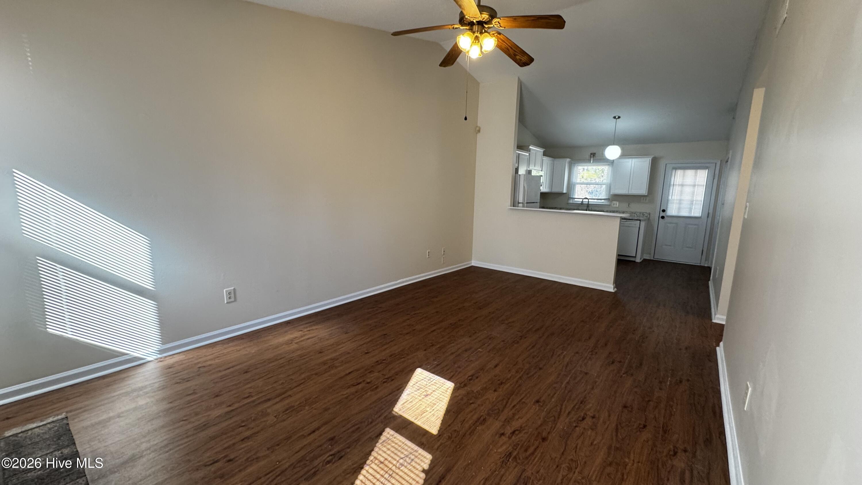 218 Cedar Creek Drive Property Photo 4