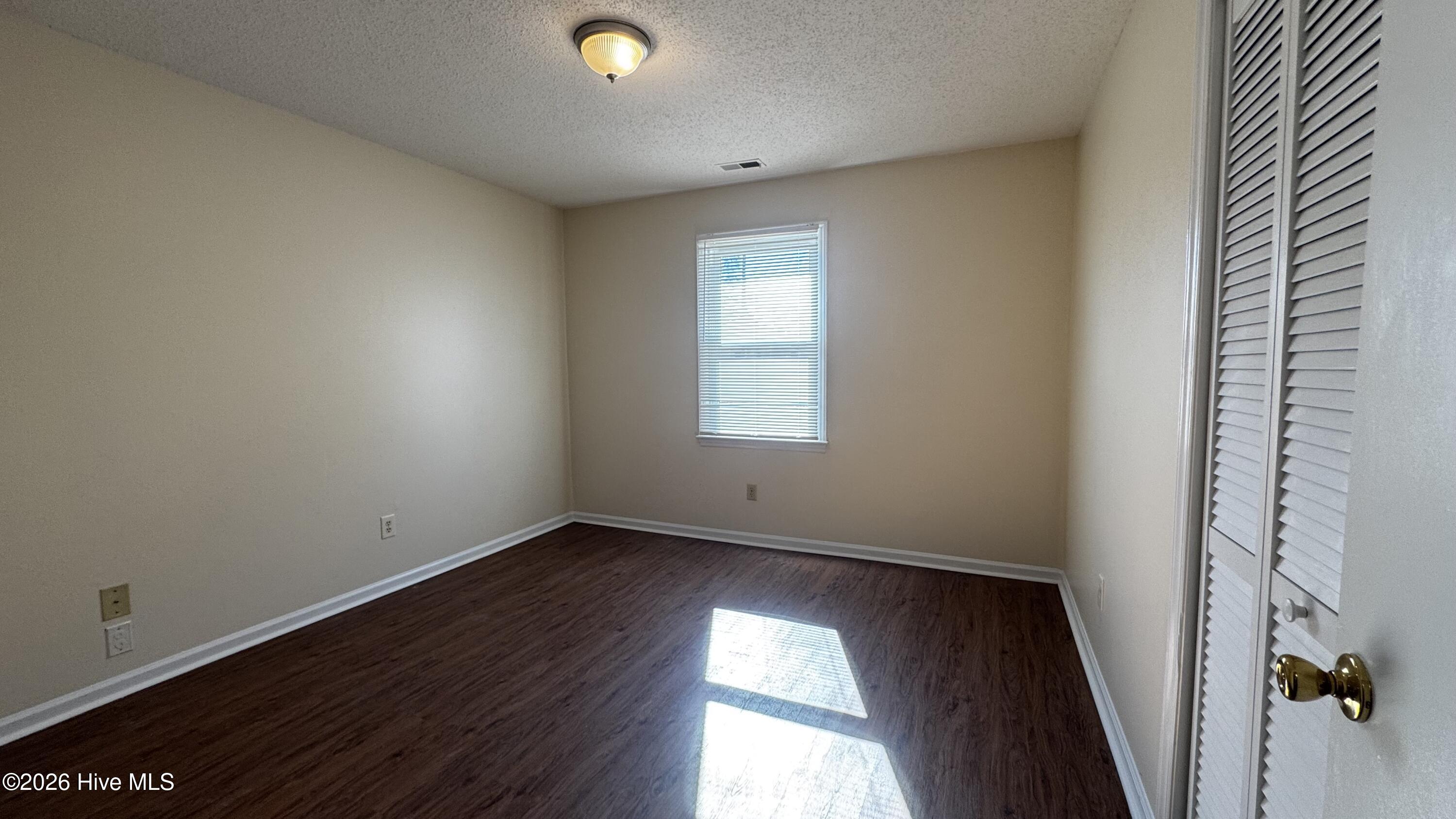 218 Cedar Creek Drive Property Photo 15