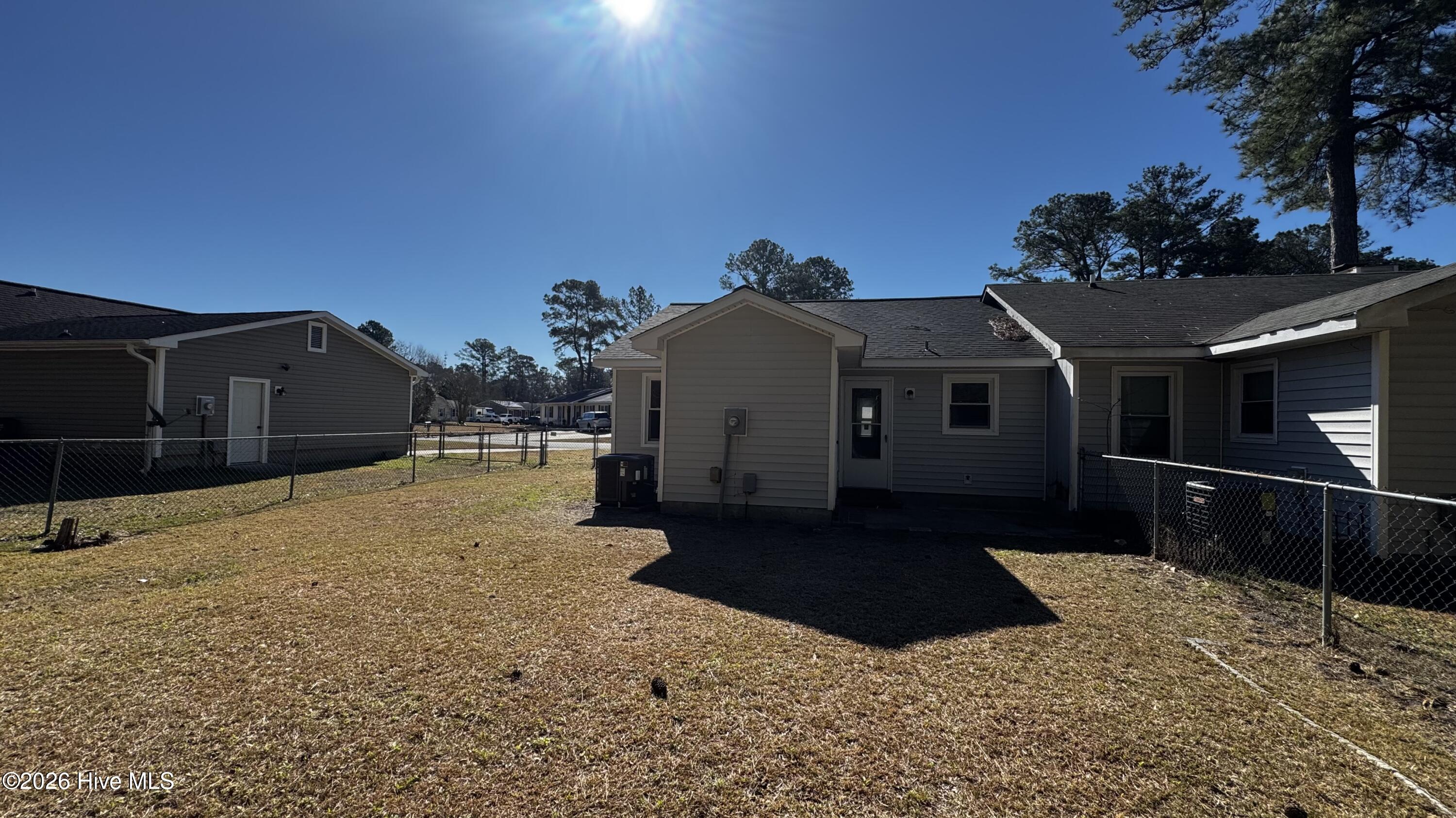 218 Cedar Creek Drive Property Photo 17