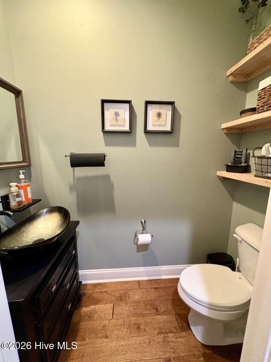 8443 N Shoreside Way Ne Property Photo 24