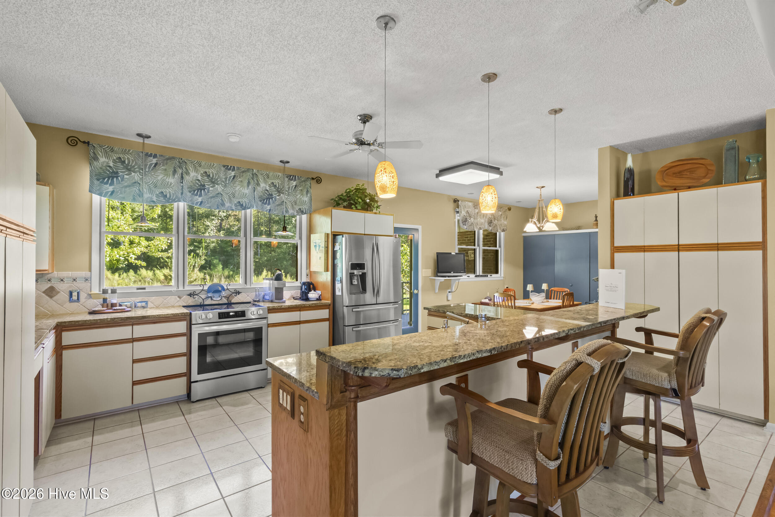 3306 Peppercorn Road Property Photo 4