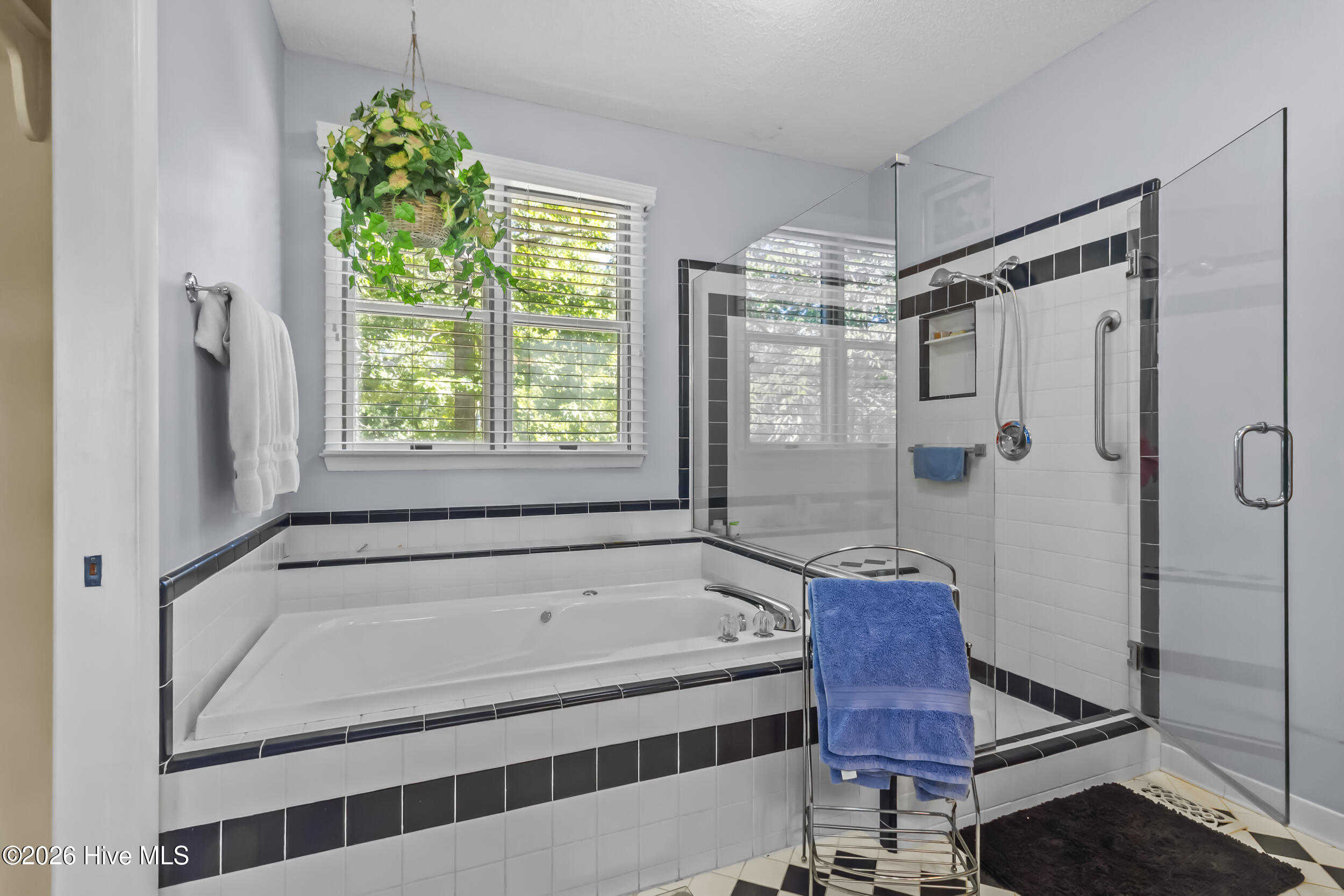3306 Peppercorn Road Property Photo 28