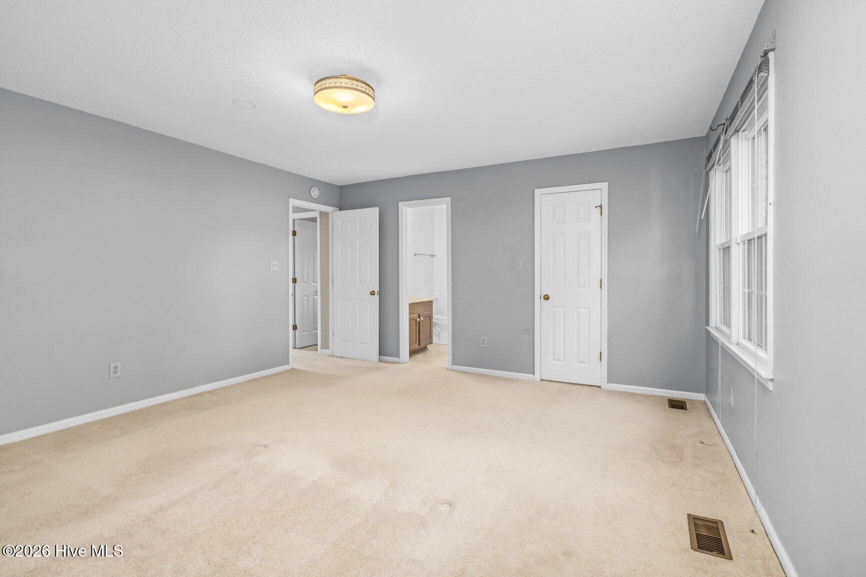 6315 Black Creek Road Property Photo 21