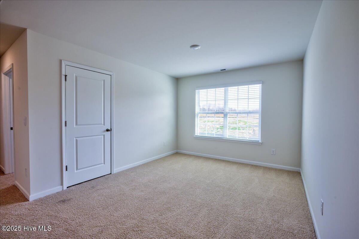2704 Westwood Avenue W Property Photo 29