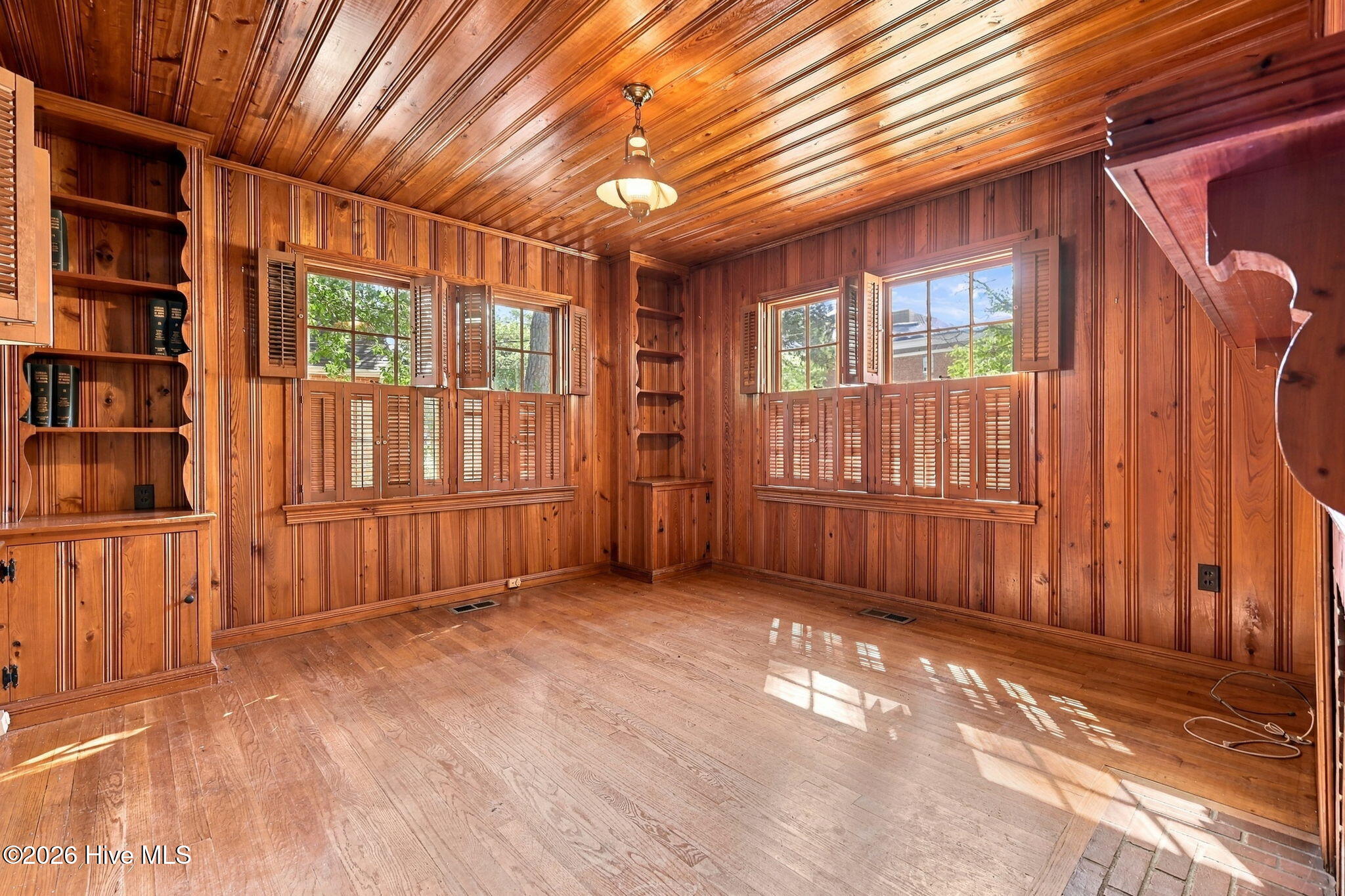 407 Cooper Drive Property Photo 13