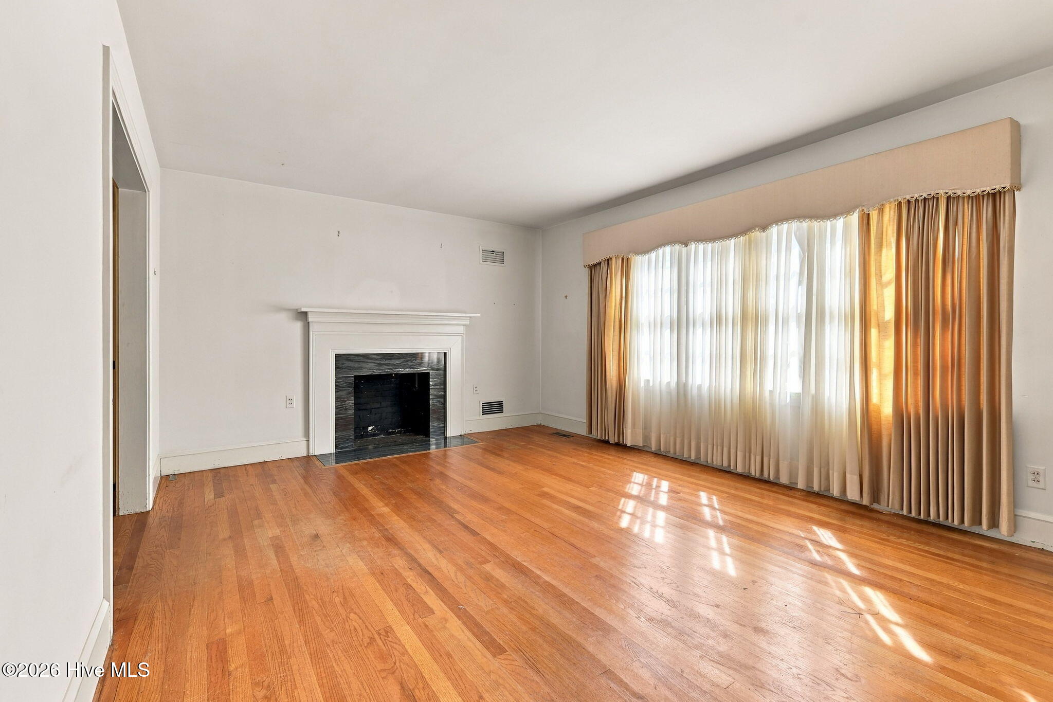 407 Cooper Drive Property Photo 14