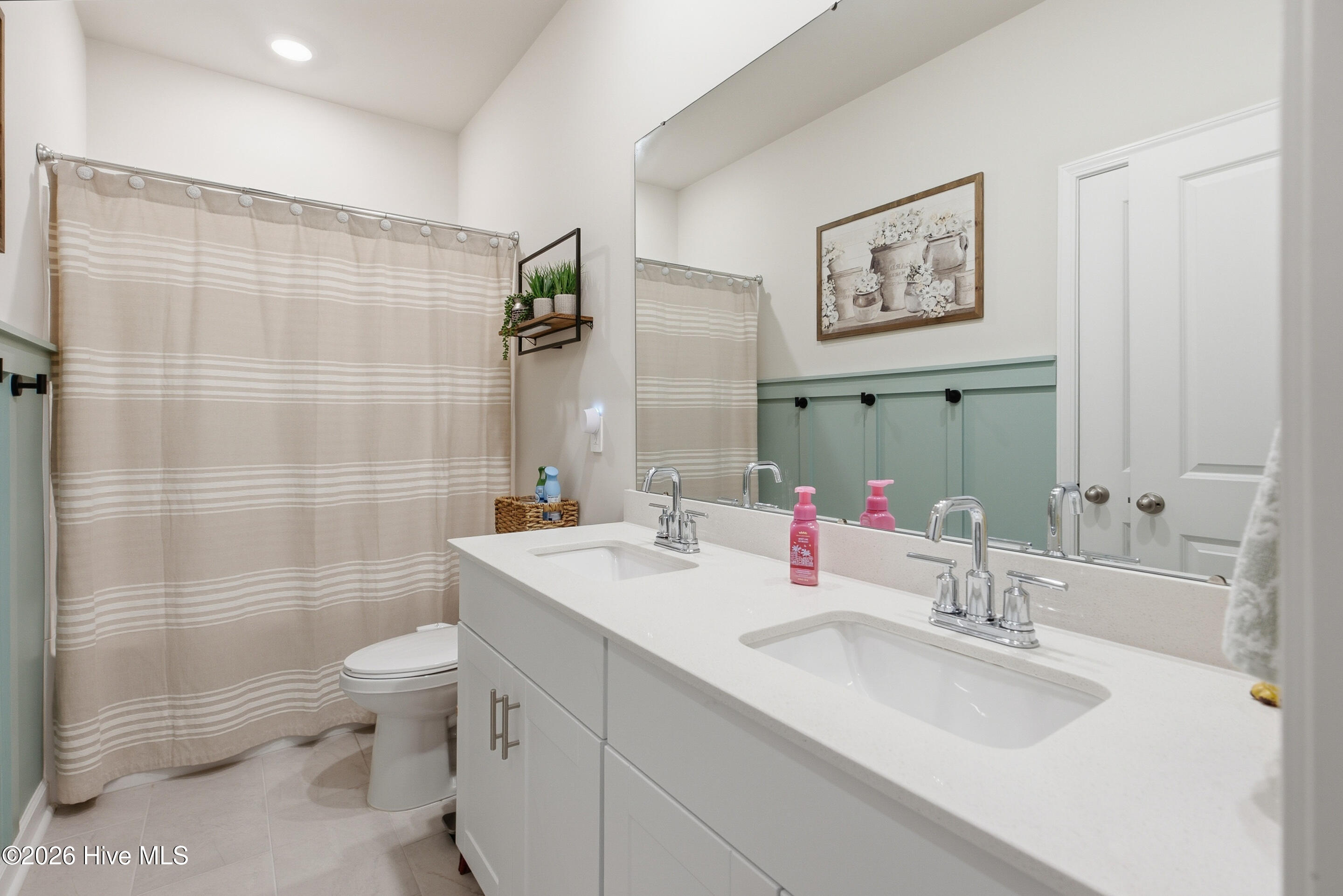 647 Blackthorne Circle Nw Property Photo 23