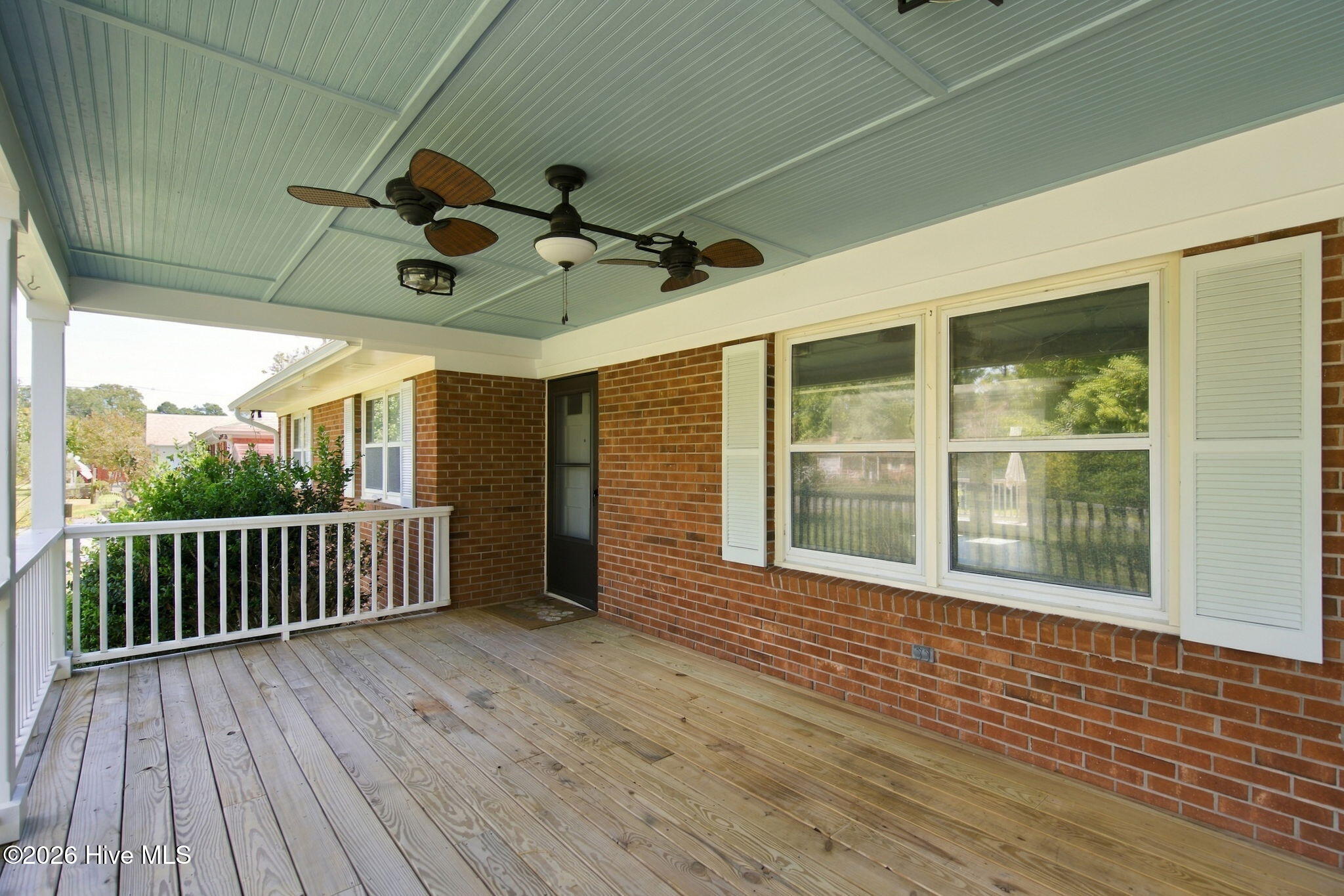 138 Carl Seitter Drive Property Photo 1