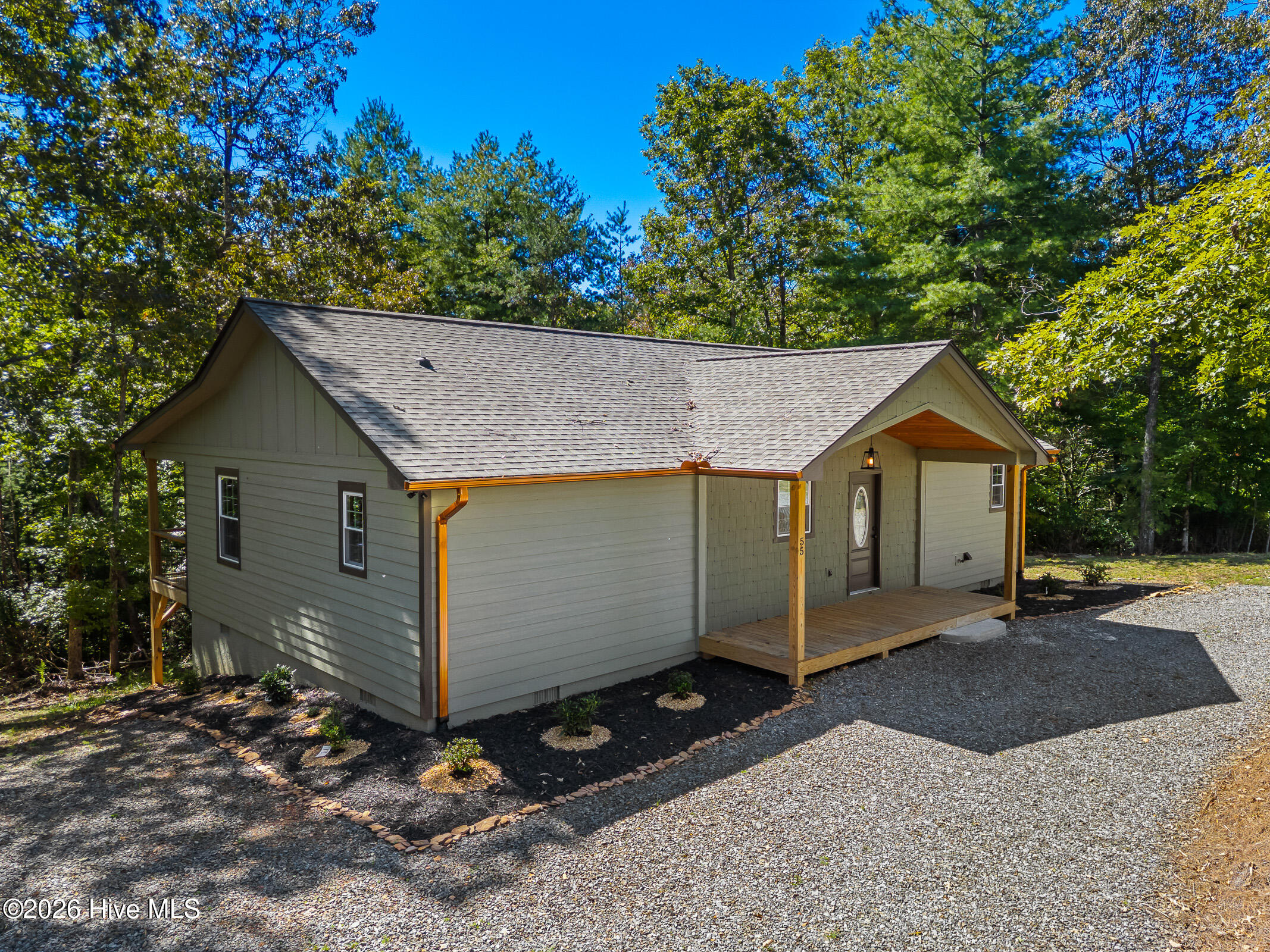 55 Ridgeline Road Property Photo 4