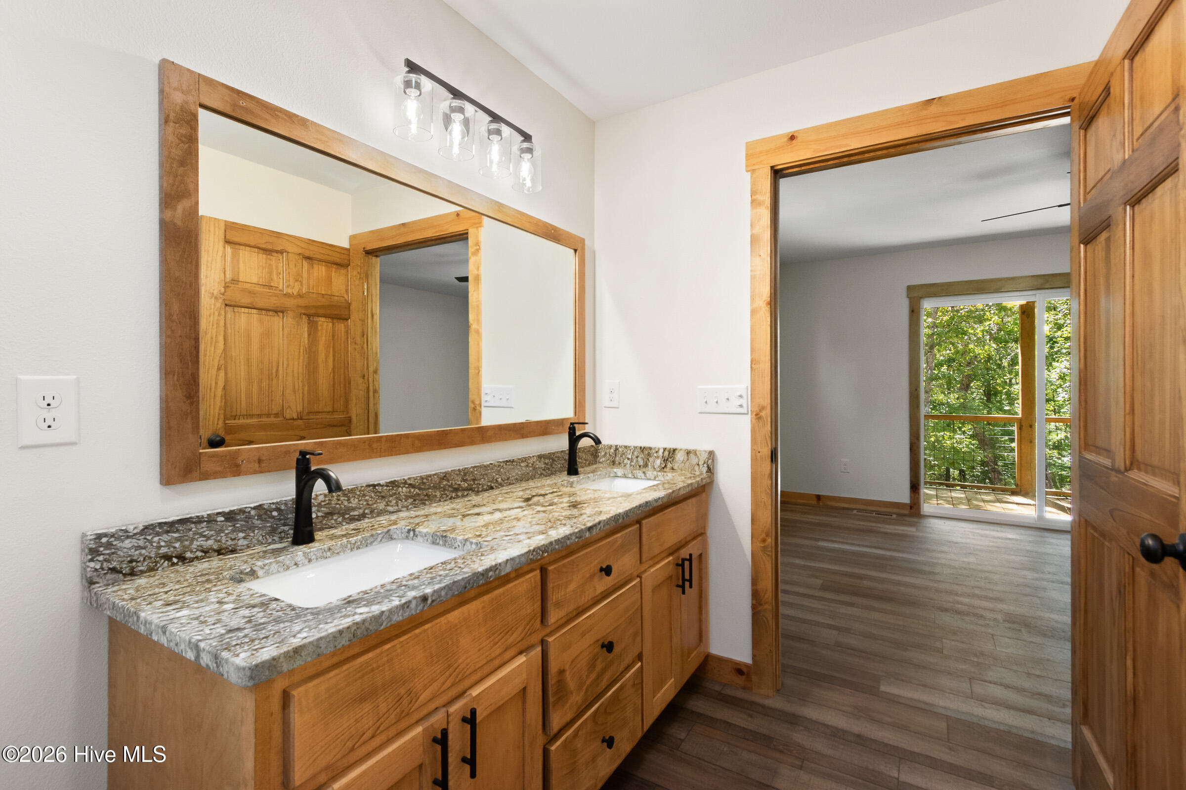 55 Ridgeline Road Property Photo 28