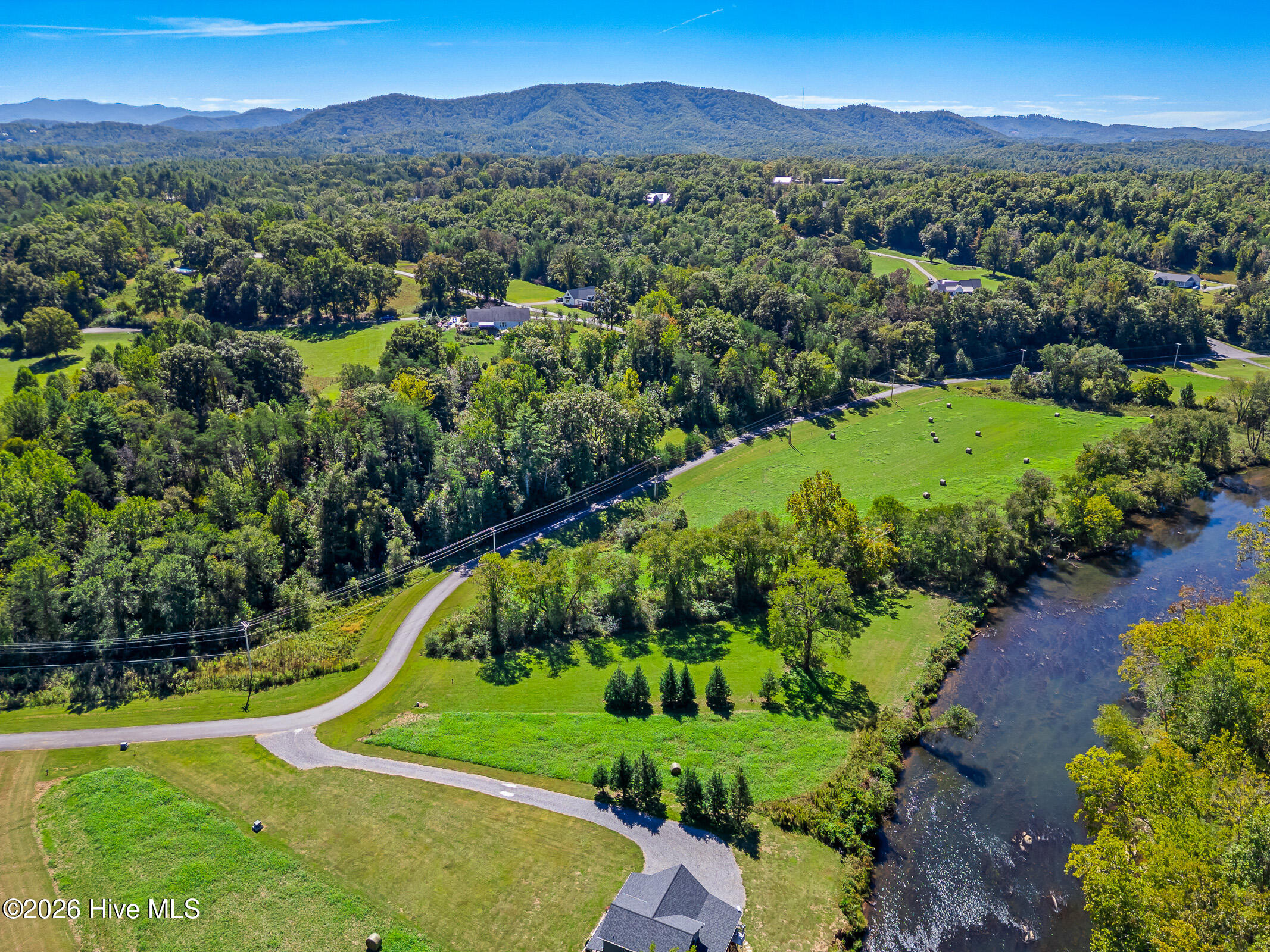 55 Ridgeline Road Property Photo 69