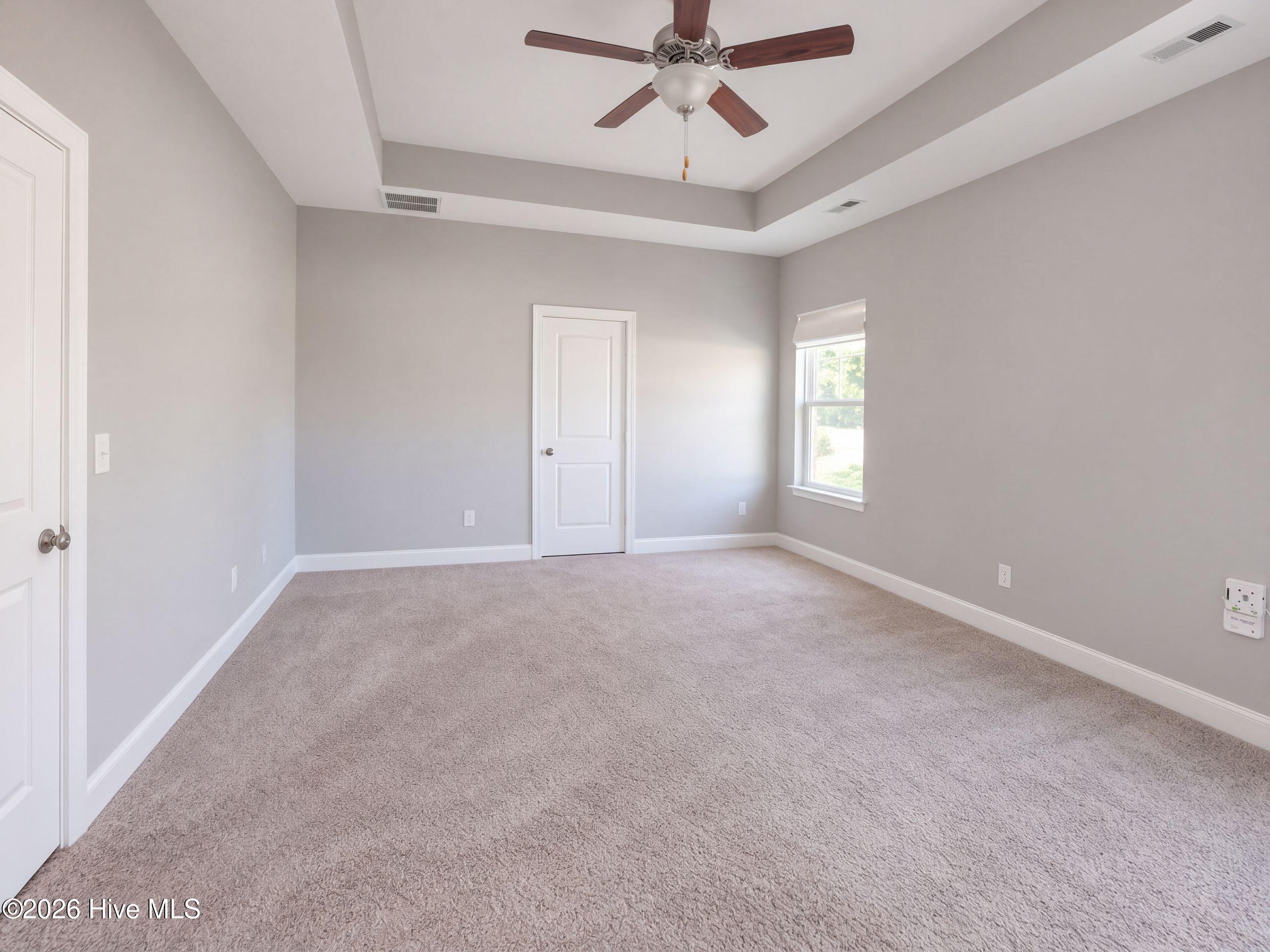122 Persimmon Drive Property Photo 4
