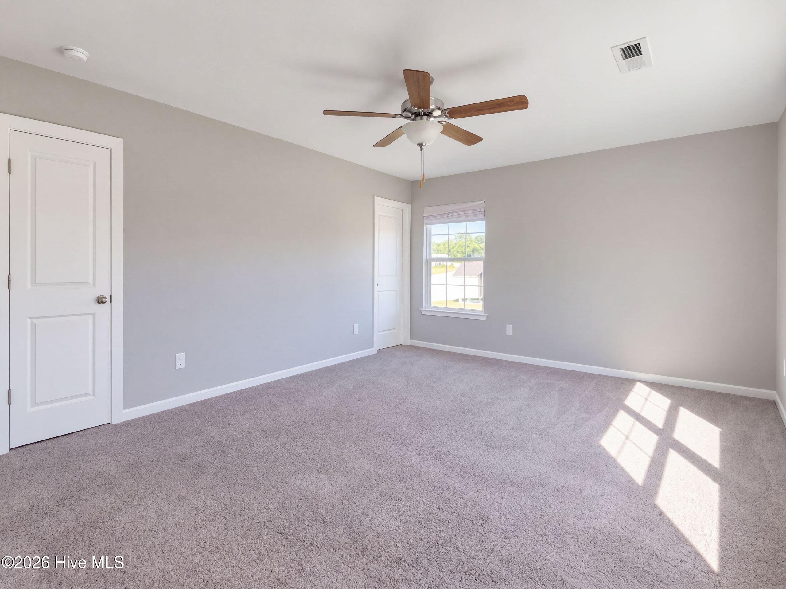 122 Persimmon Drive Property Photo 8