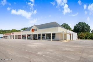 602 Ward Boulevard Property Photo 1