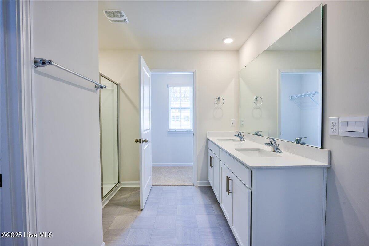 2710 Salisbury Avenue W Property Photo 22